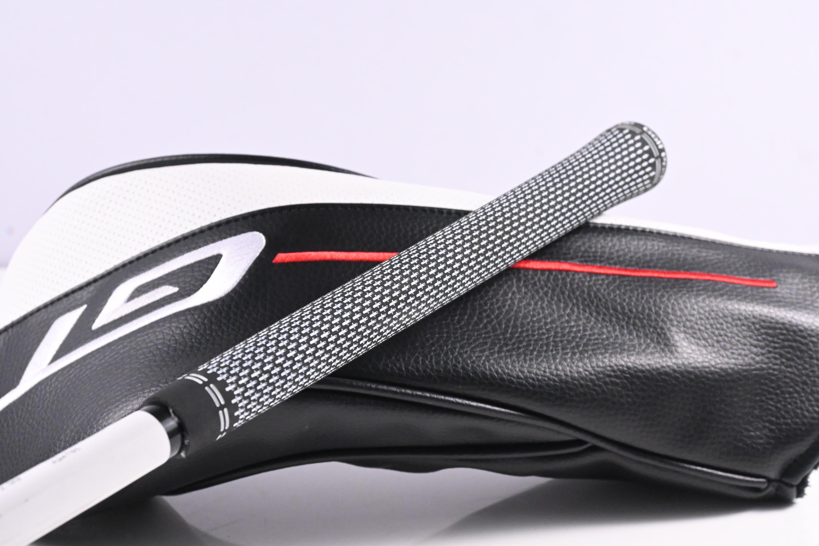 Titleist GT2 Driver / 10 Degree / Stiff Flex HZRDUS Smoke RDX Blue 60 Shaft