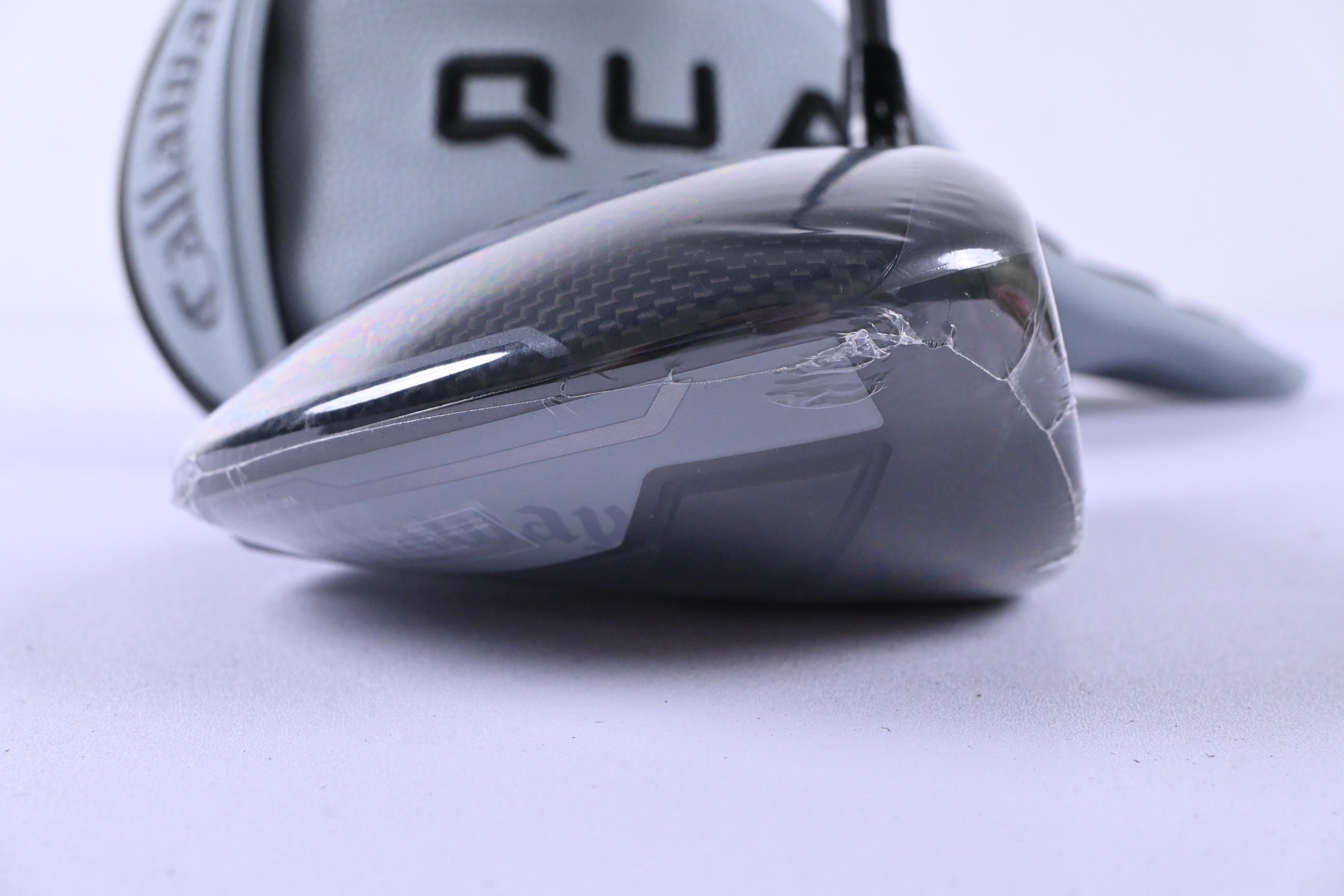 Callaway Quantum Max D Driver / 10.5 Degree / Regular Flex Vanquish 4 Shaft