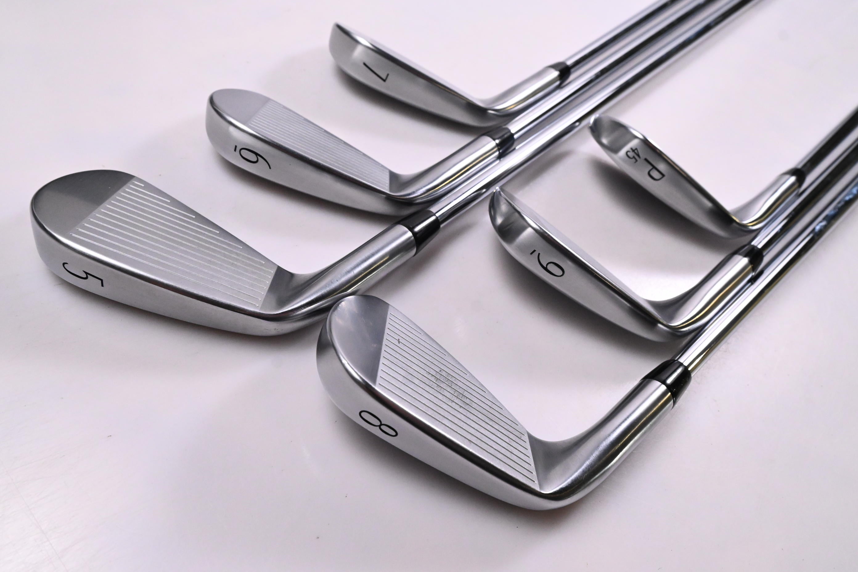 Titleist T100 2025 Irons / 5-PW / X-Flex Project X Shafts