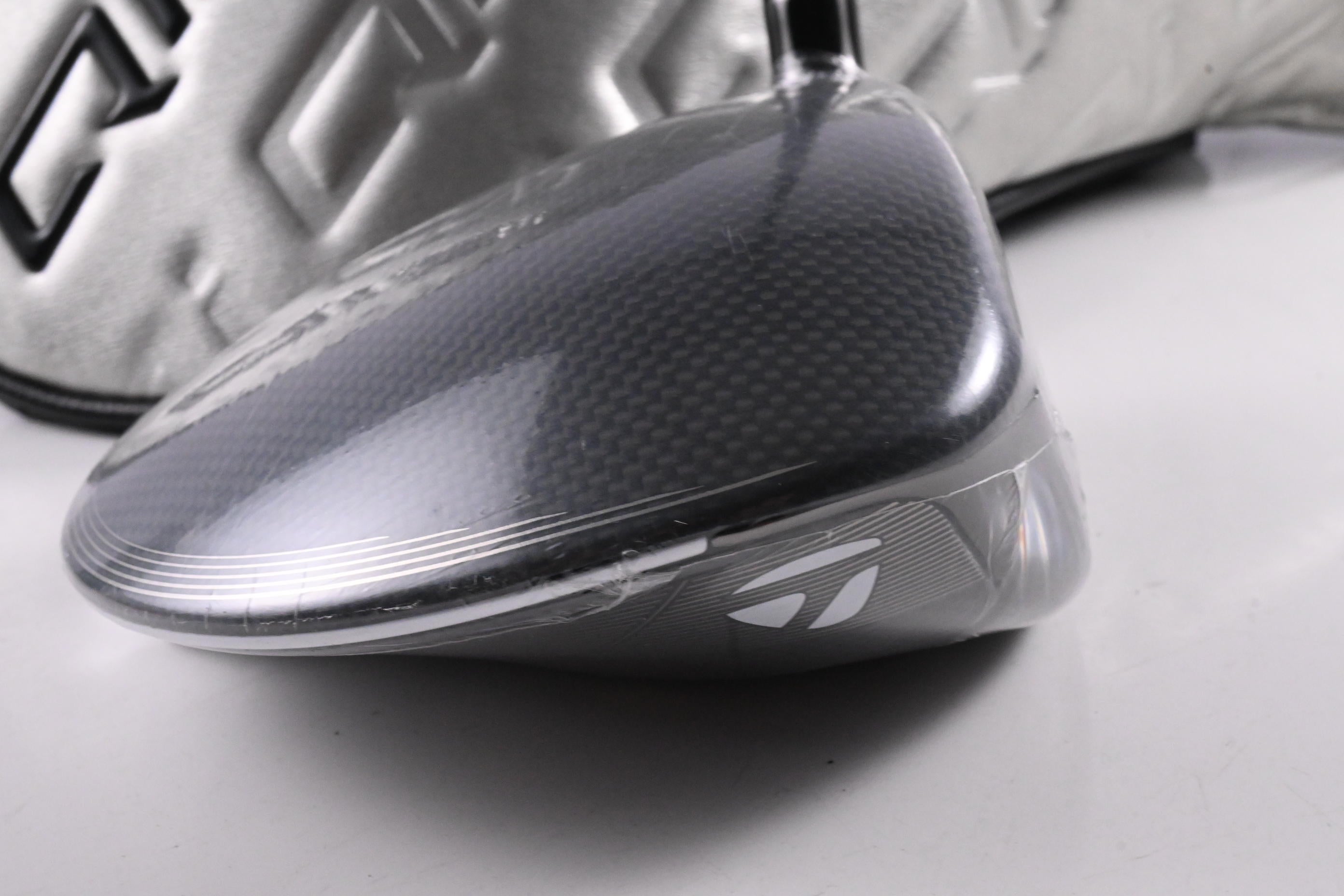 Taylormade Qi35 Max Lite Driver / 12 Degree / Senior Flex Vanquish 4 Shaft