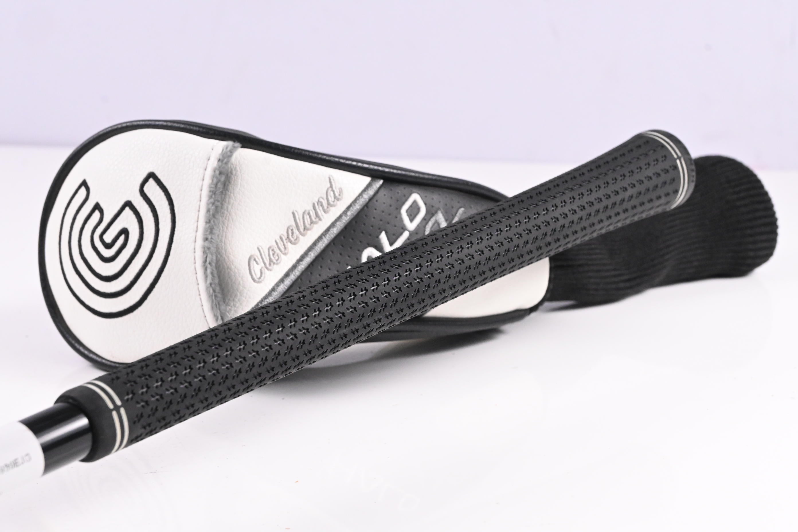 Cleveland Halo XL #3 Hybrid / 18 Degree / Senior Flex Aldila Ascent 50 Shaft
