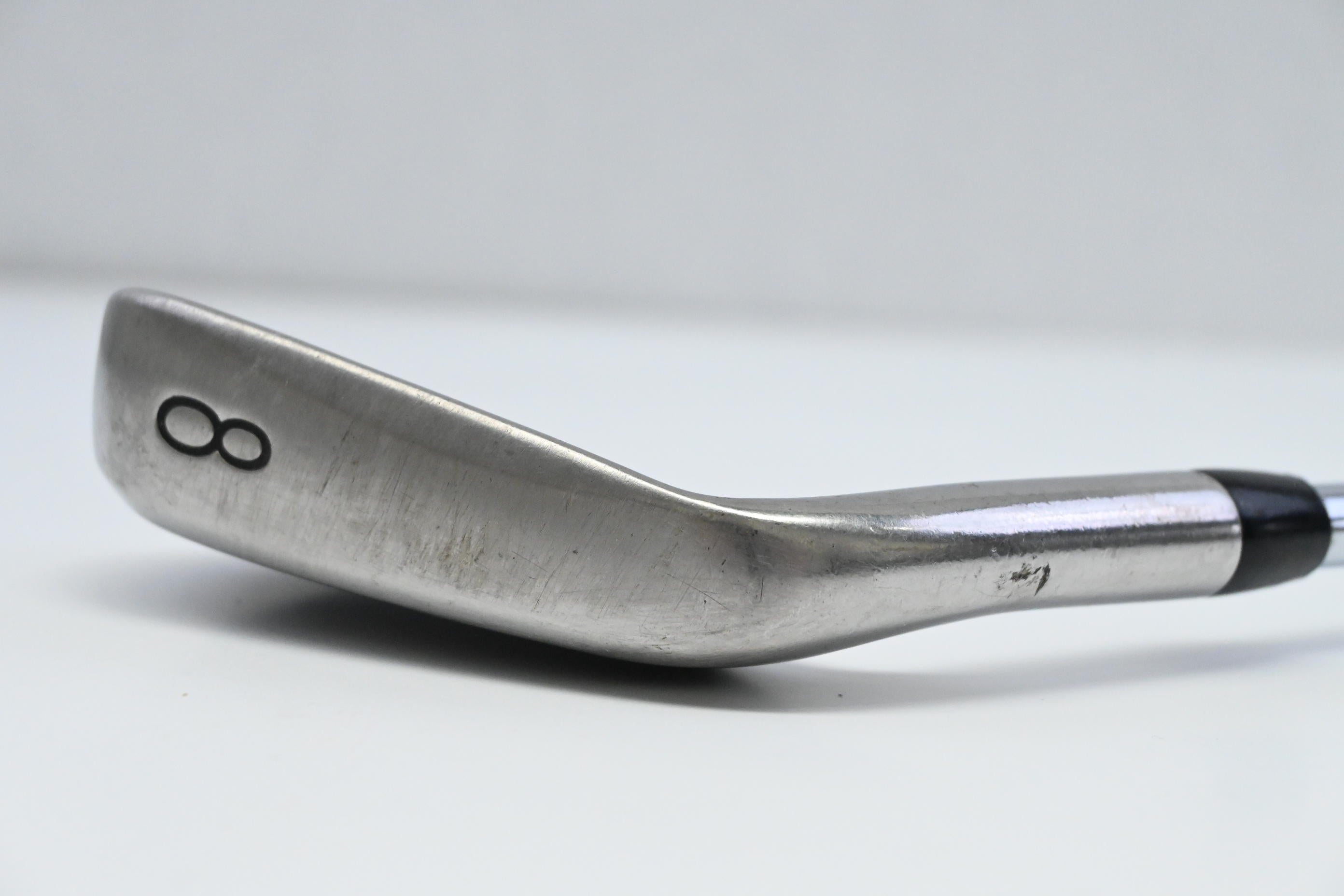 Titleist T300 2019 #8 Iron / Regular Flex AMT Red R300 Shaft