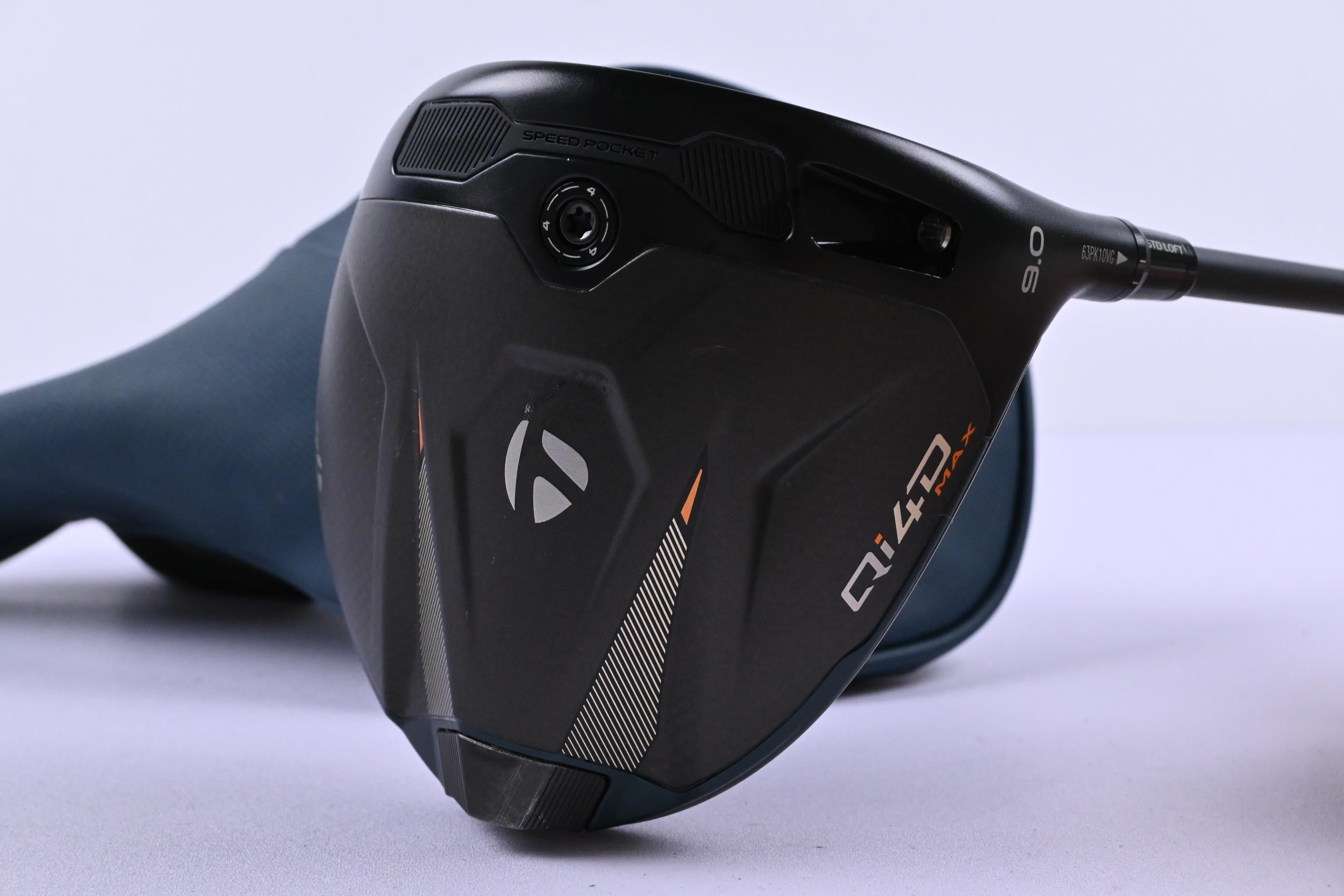 Taylormade Qi4D Max Driver / 9 Degree / Stiff Flex Tensei 1K Black 65 Shaft