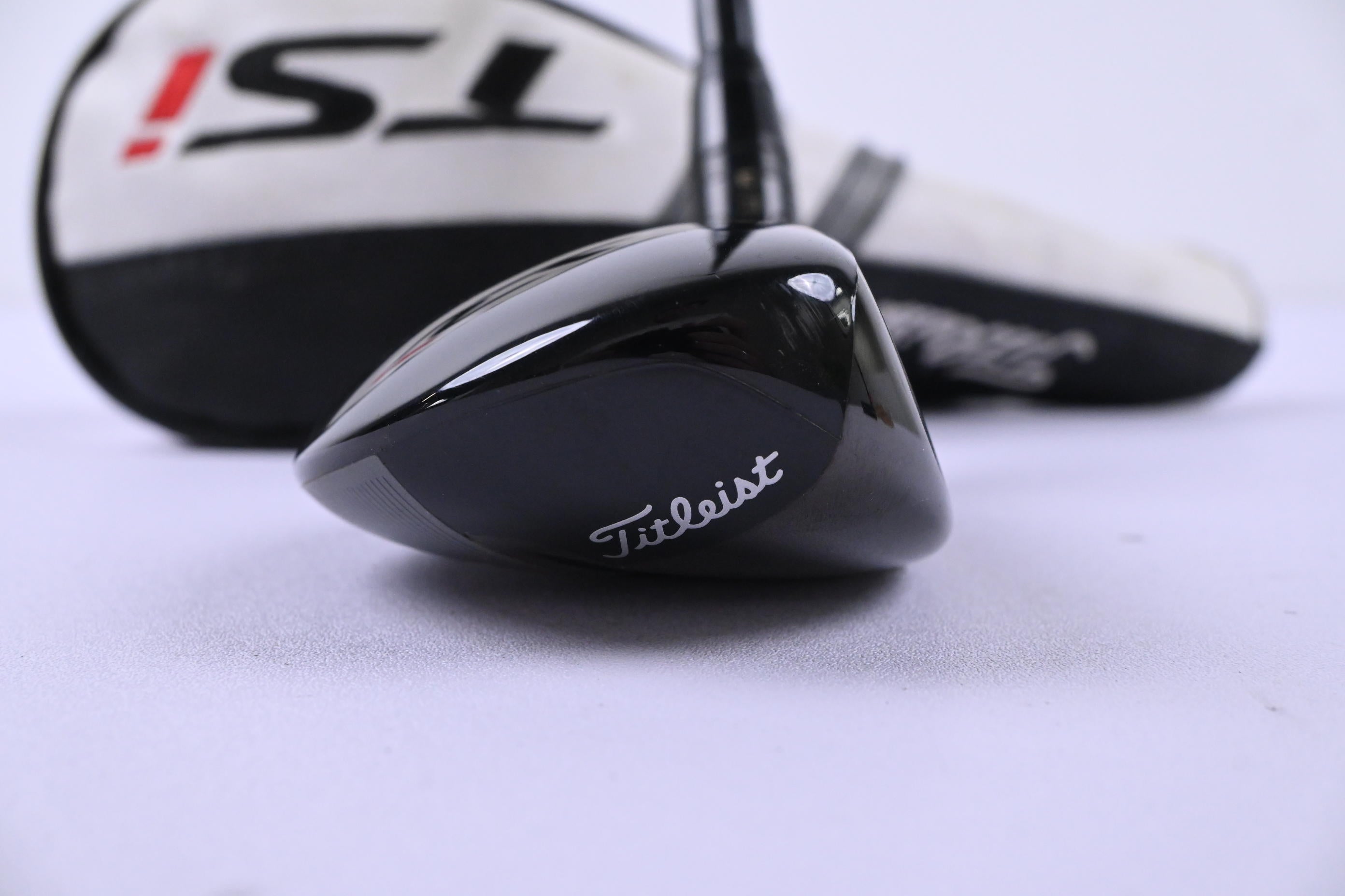 Titleist TSi2 #4 Hybrid / 21 Degree / Regular Flex HZRDUS Smoke Black RDX 80