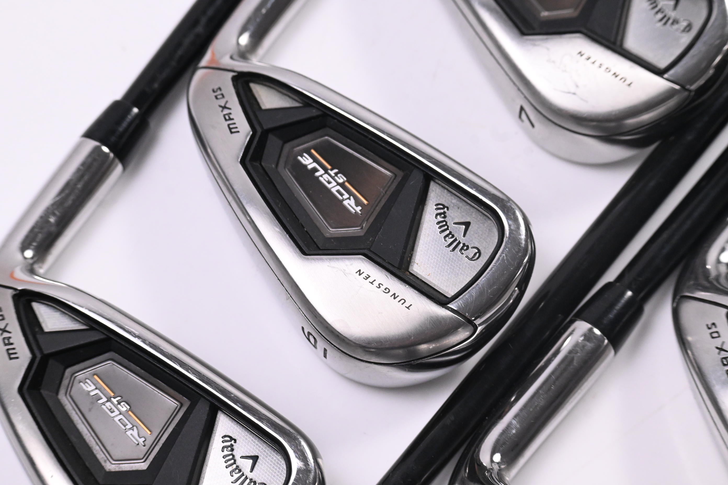 Callaway Rogue ST Max OS Irons / 5-PW+SW / Regular Flex Tensei AV Blue 65 Shaft