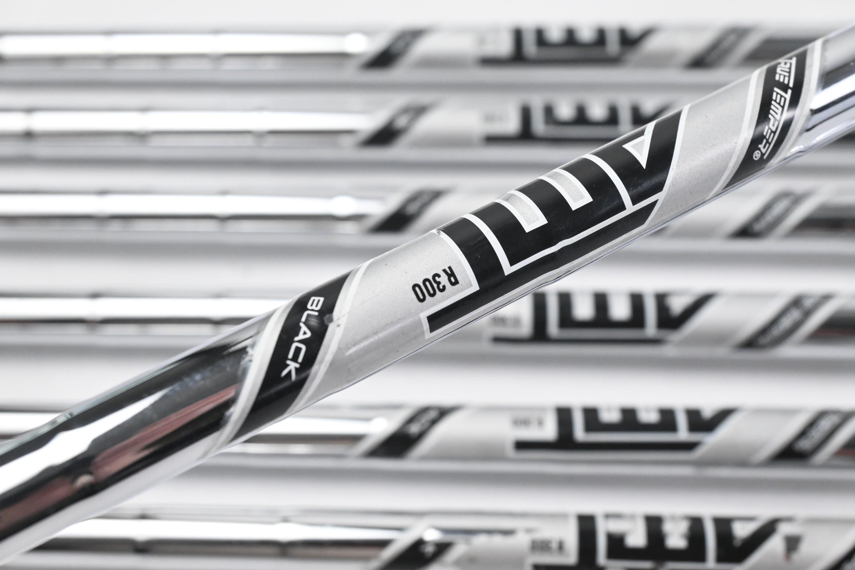 Titleist T100.S 2021 Irons / 4-PW / Regular Flex AMT Black R300 Shafts
