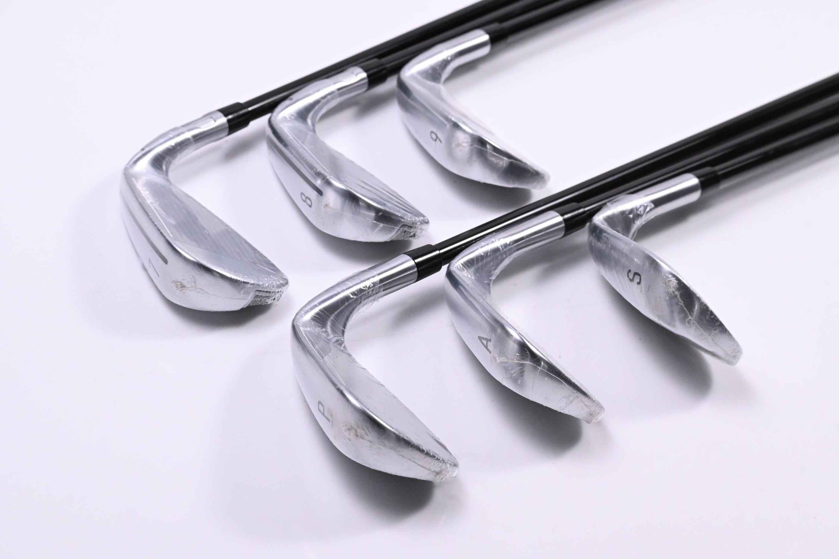Left Hand Taylormade Qi Irons / 7-PW+AW+SW / Senior Flex Ventus TR Blue 5