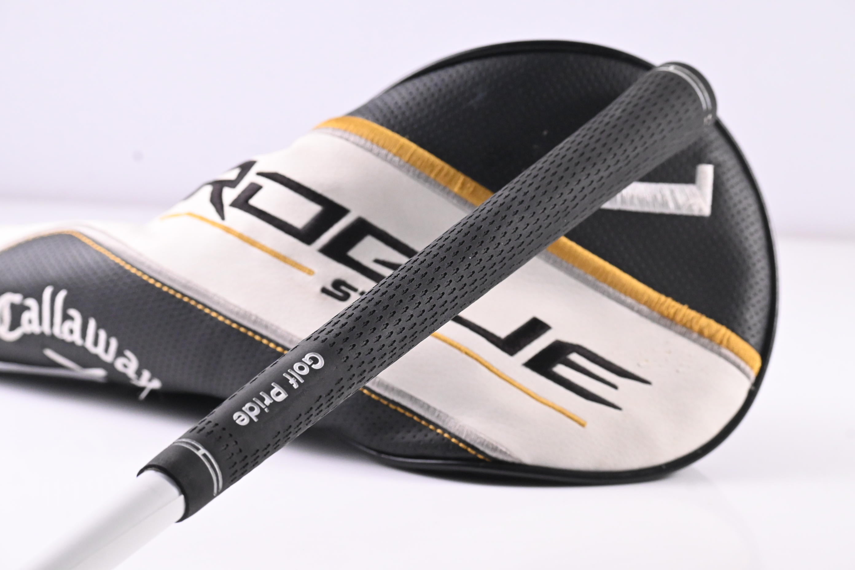 Callaway Rogue ST MAX Driver / 10.5 Degree / Stiff Flex Fujikura Pro 62 Shaft