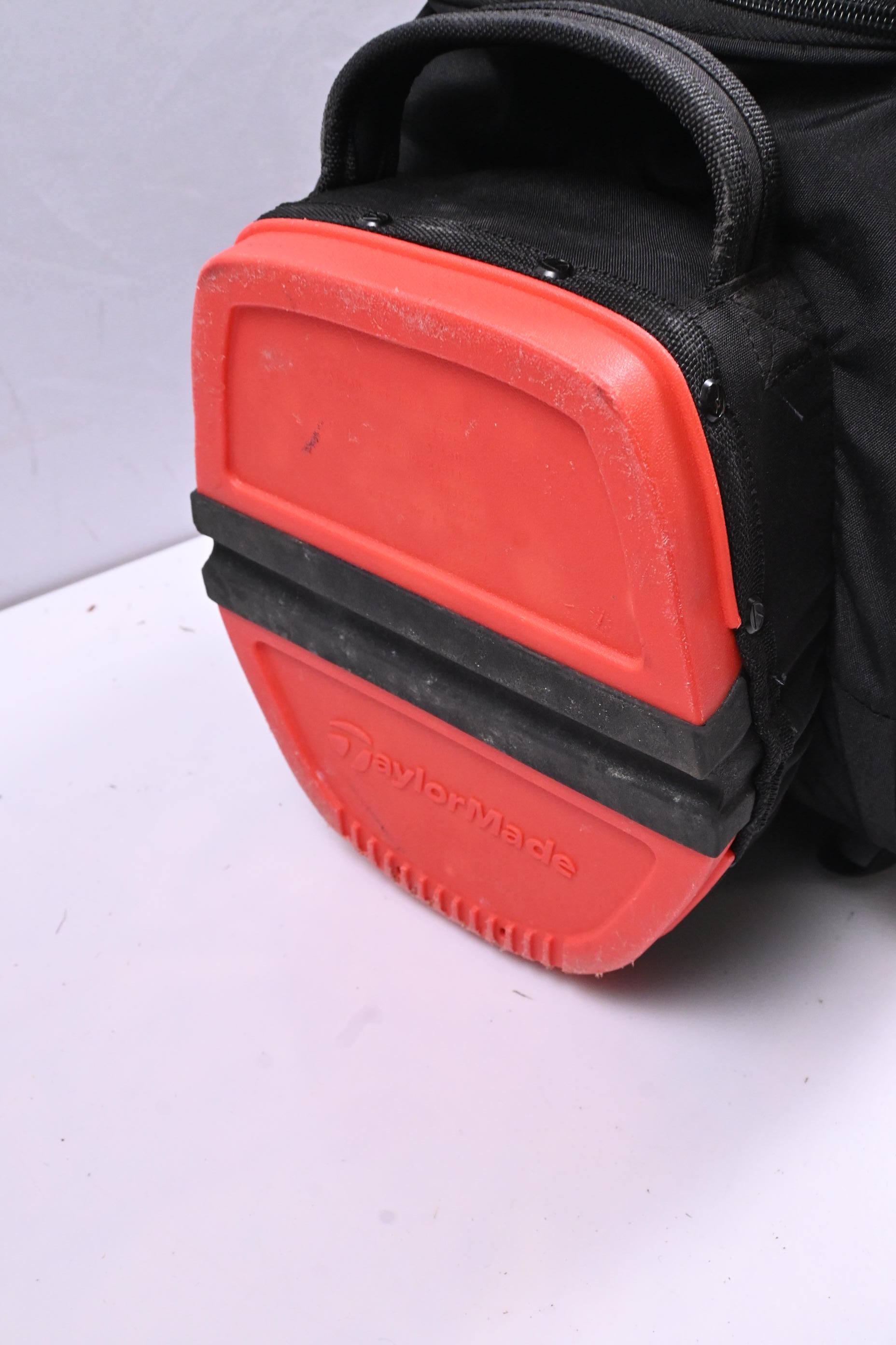 Taylormade Flex Tech Stand Bag / 5-Way Divider / Black, Red