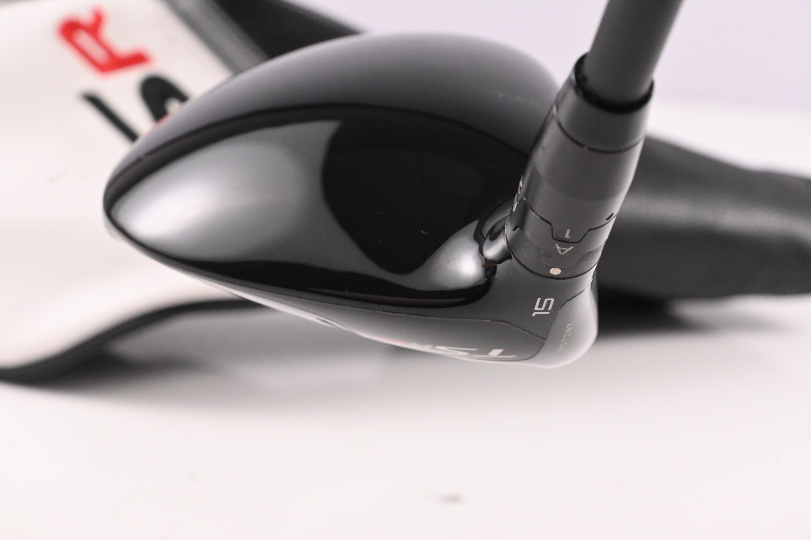 Left Hand Titleist TSR2 #3 Wood / 15 Degree / Regular Flex HZRDUS Red CB Gen 4