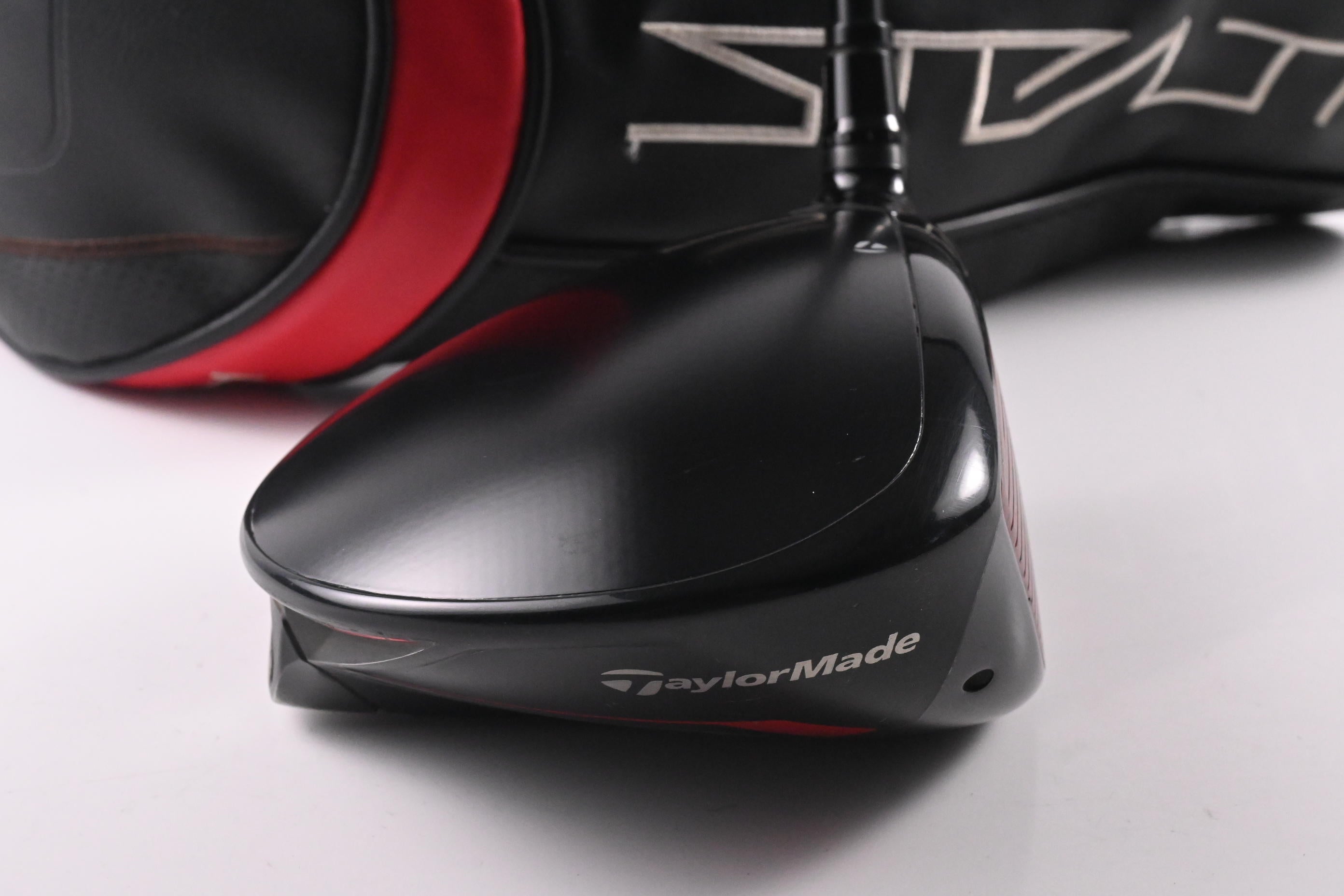 Taylormade Stealth Driver / 9 Degree / Stiff Flex Kai'Li Blue 60 Shaft