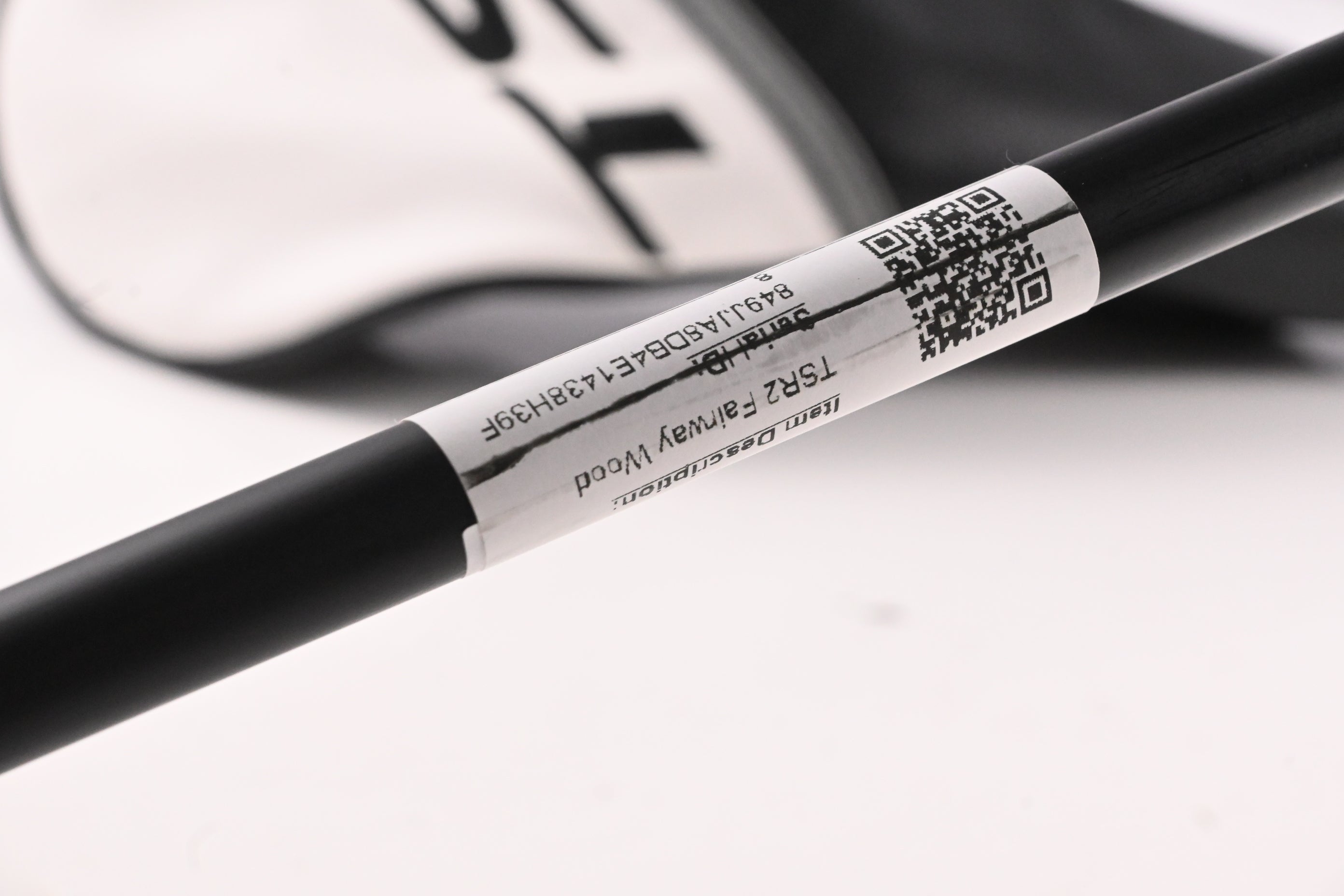 Left Hand Titleist TSR2 #3 Wood / 15 Degree / Regular Flex HZRDUS Red CB Gen 4