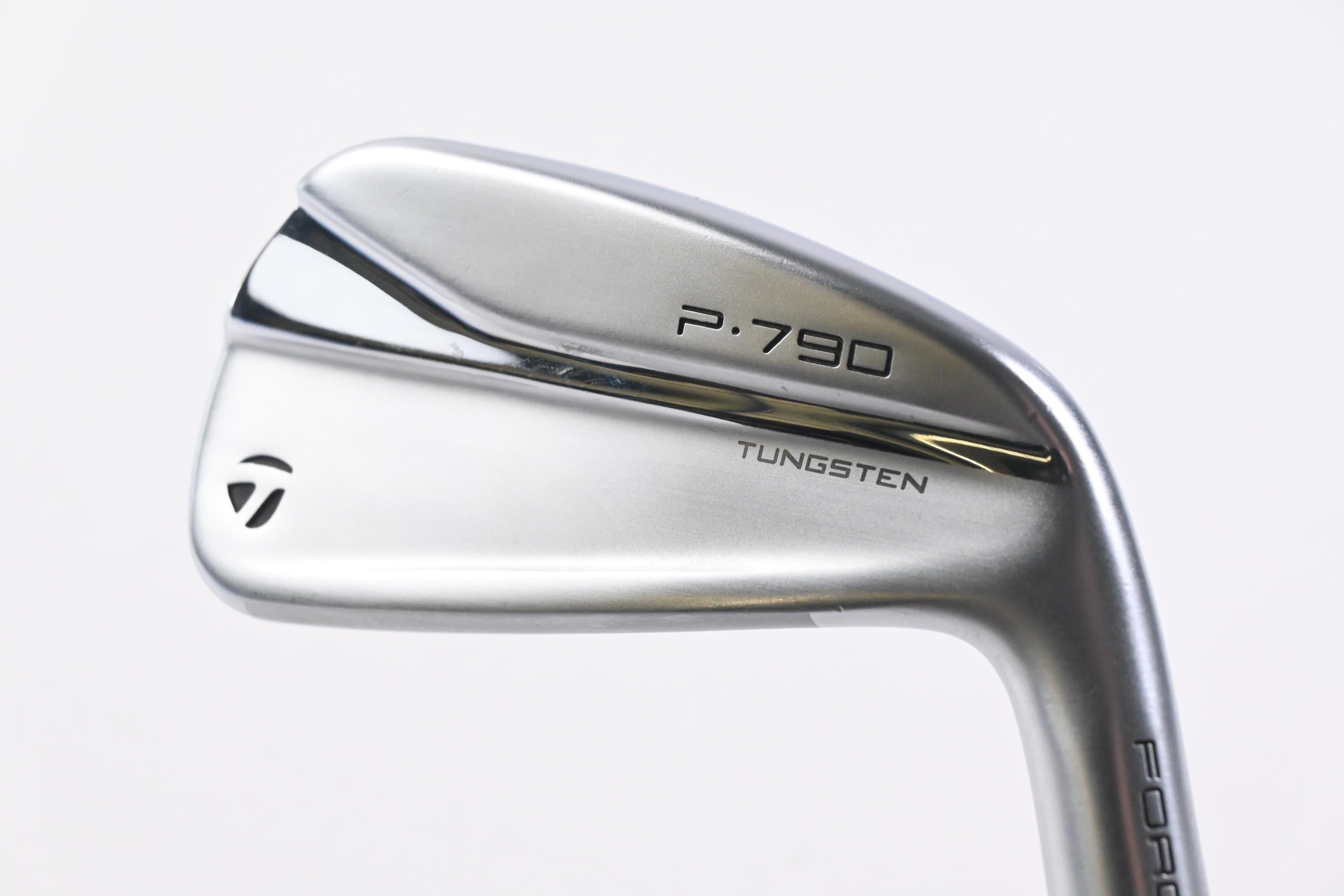 Taylormade P790 UDI #2 Iron / 17 Degree / Stiff Flex Project X Rifle Shaft