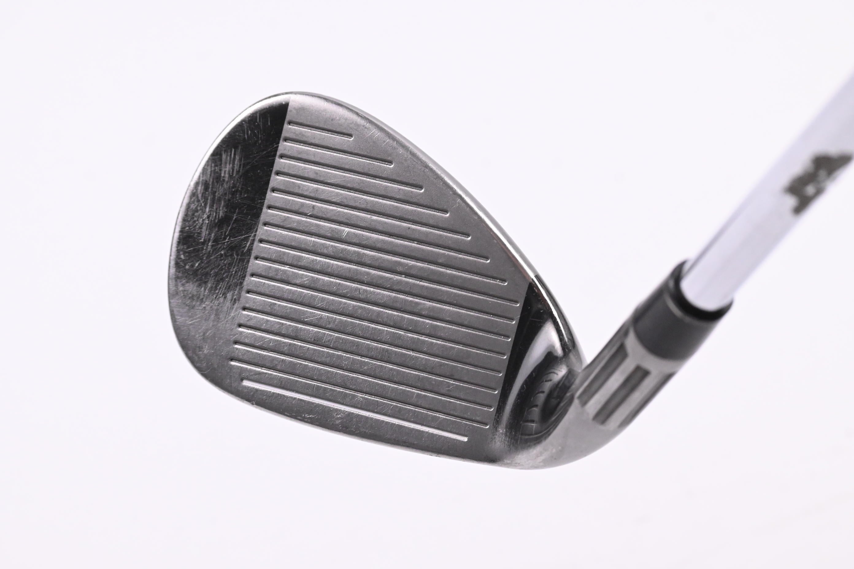 Taylormade M2 2016 Sand Wedge / 54 Degree / Regular Flex Reax 88 Shaft