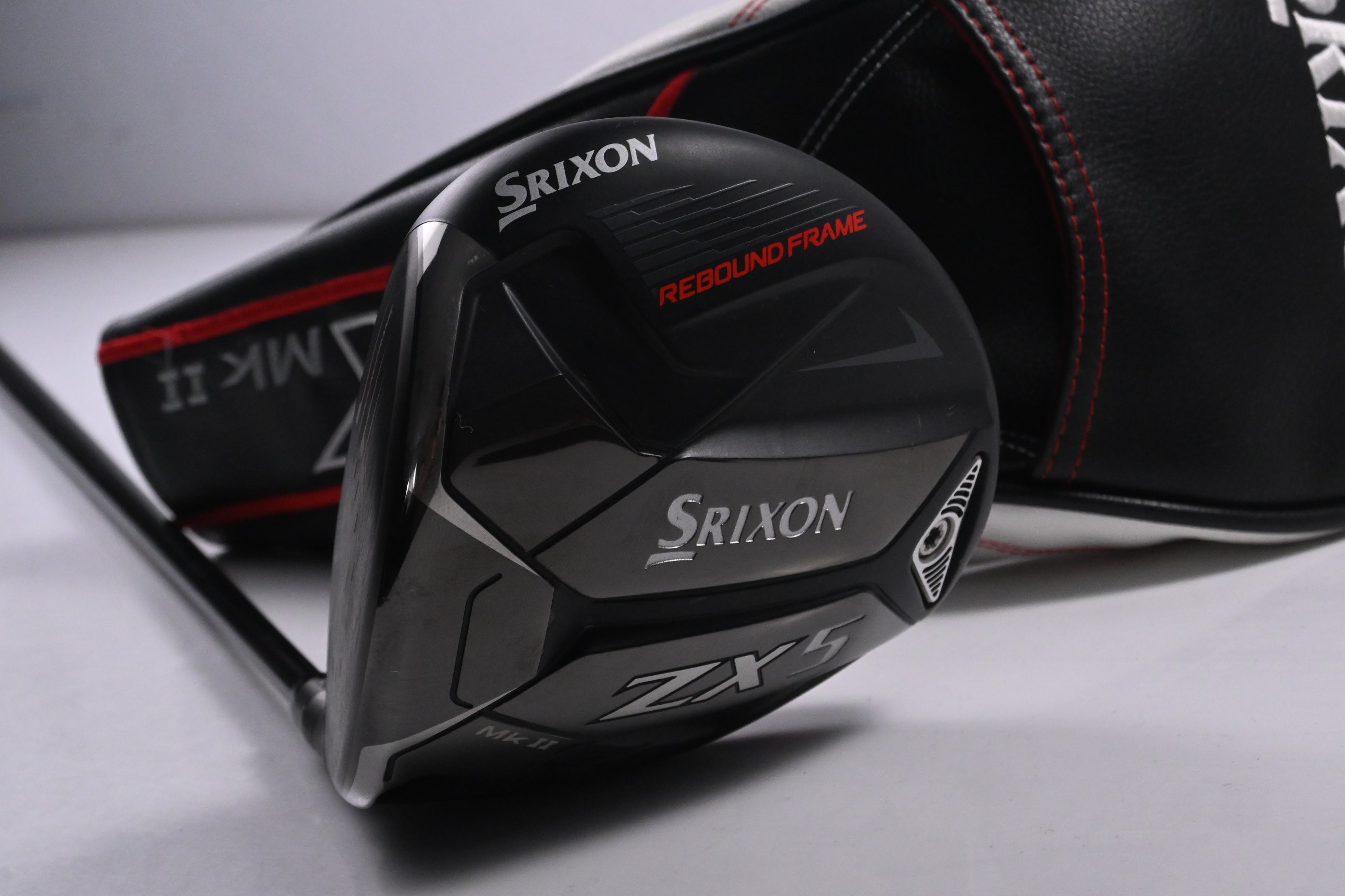 Left Hand Srixon ZX5 Mk II Driver / 10.5 Degree / Regular Flex HZRDUS Smoke RDX
