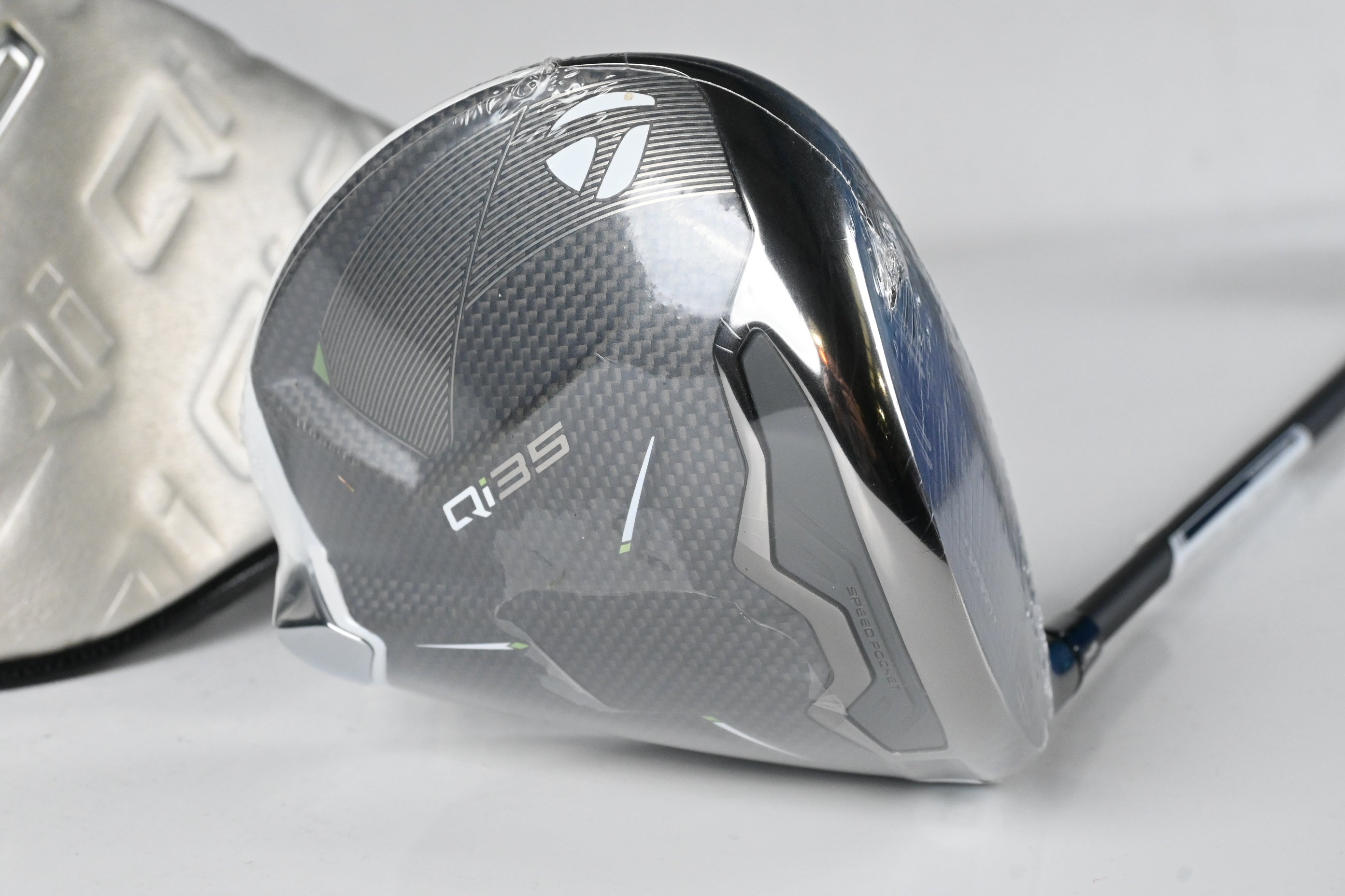 Taylormade Qi35 Max Lite Driver / 12 Degree / Regular Flex Vanquish 4 Shaft