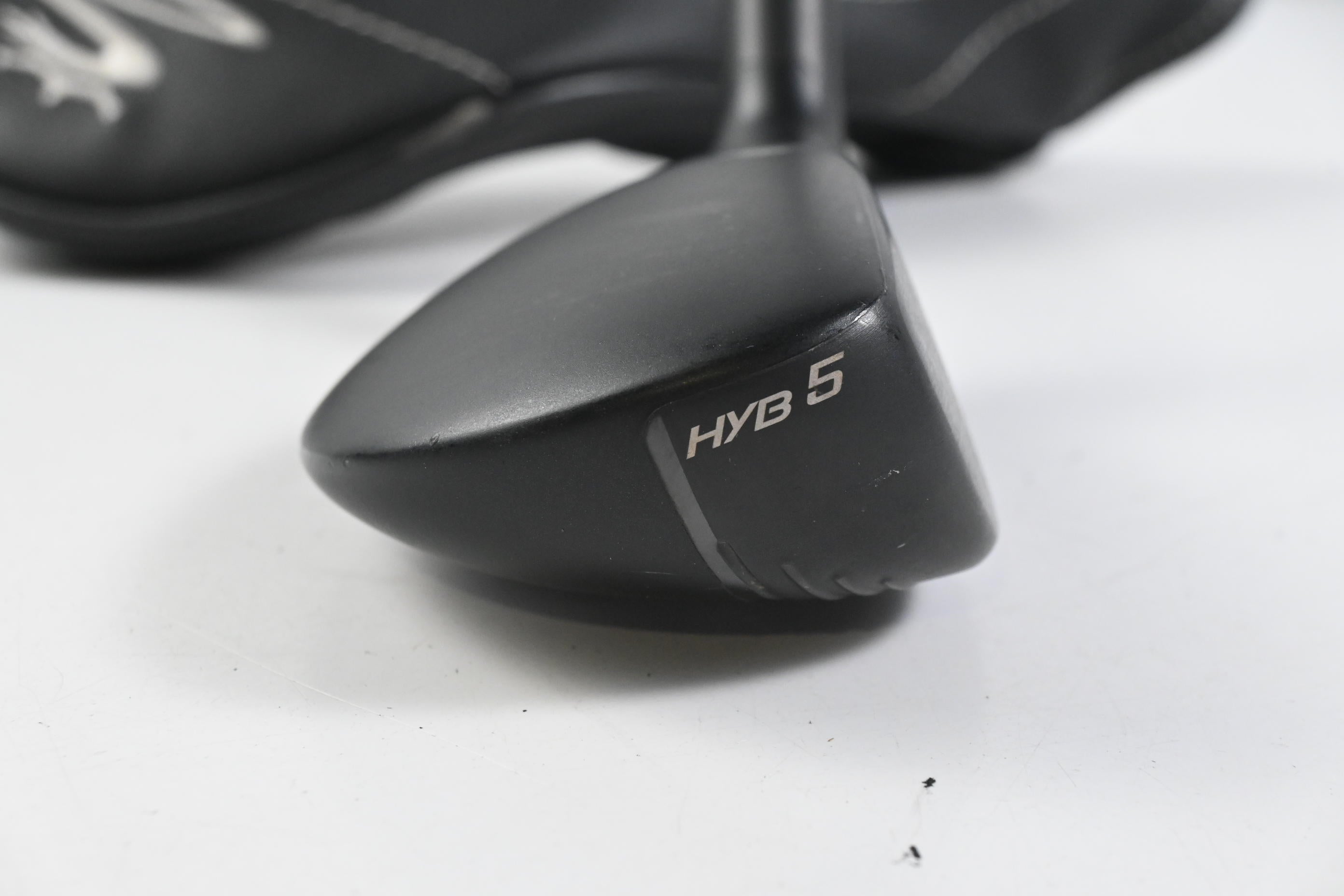 Cobra King F9 #5 Hybrid / 24 Degree / Regular Flex Fujikura Atmos Silver 7 Shaft