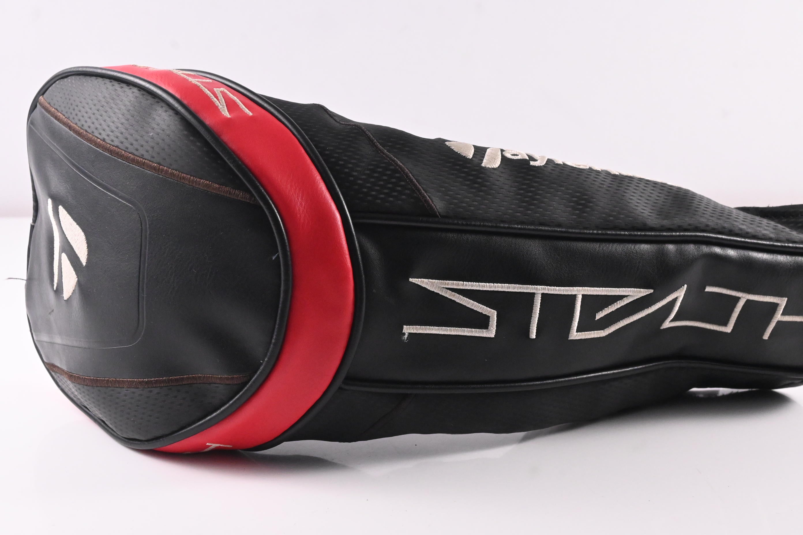 Taylormade Stealth Driver / 9 Degree / Stiff Flex Kai'Li Blue 60 Shaft