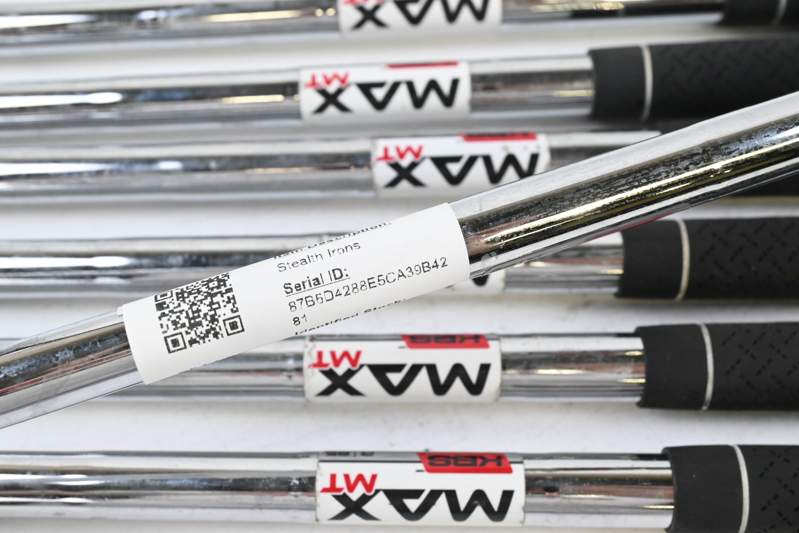 Taylormade Stealth Irons / 5-PW+SW / Regular Flex KBS MAX 85 Shafts