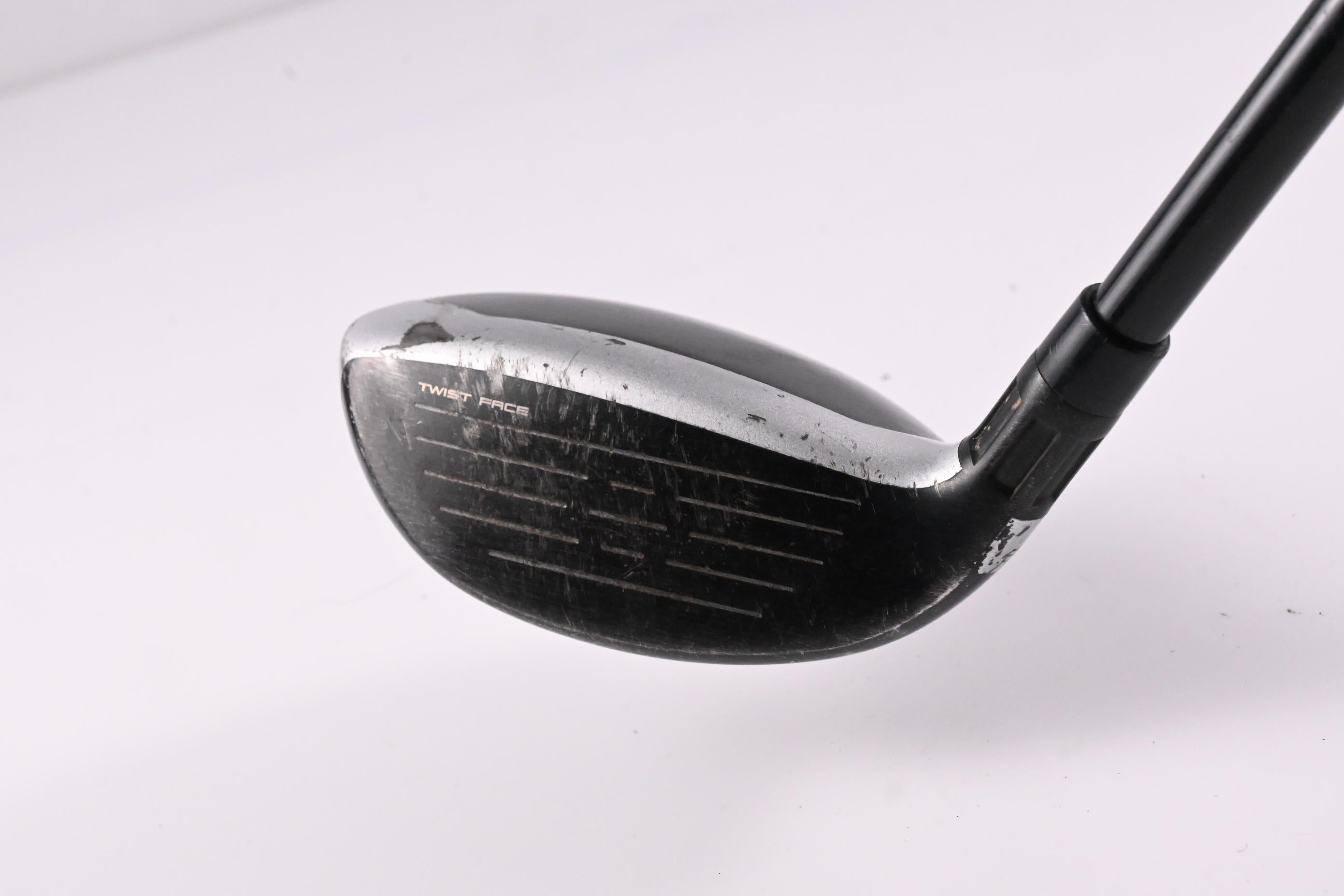 Taylormade M6 #4 Hybrid / 22 Degree / Senior Flex Fujikura Atmos Orange 5 Shaft