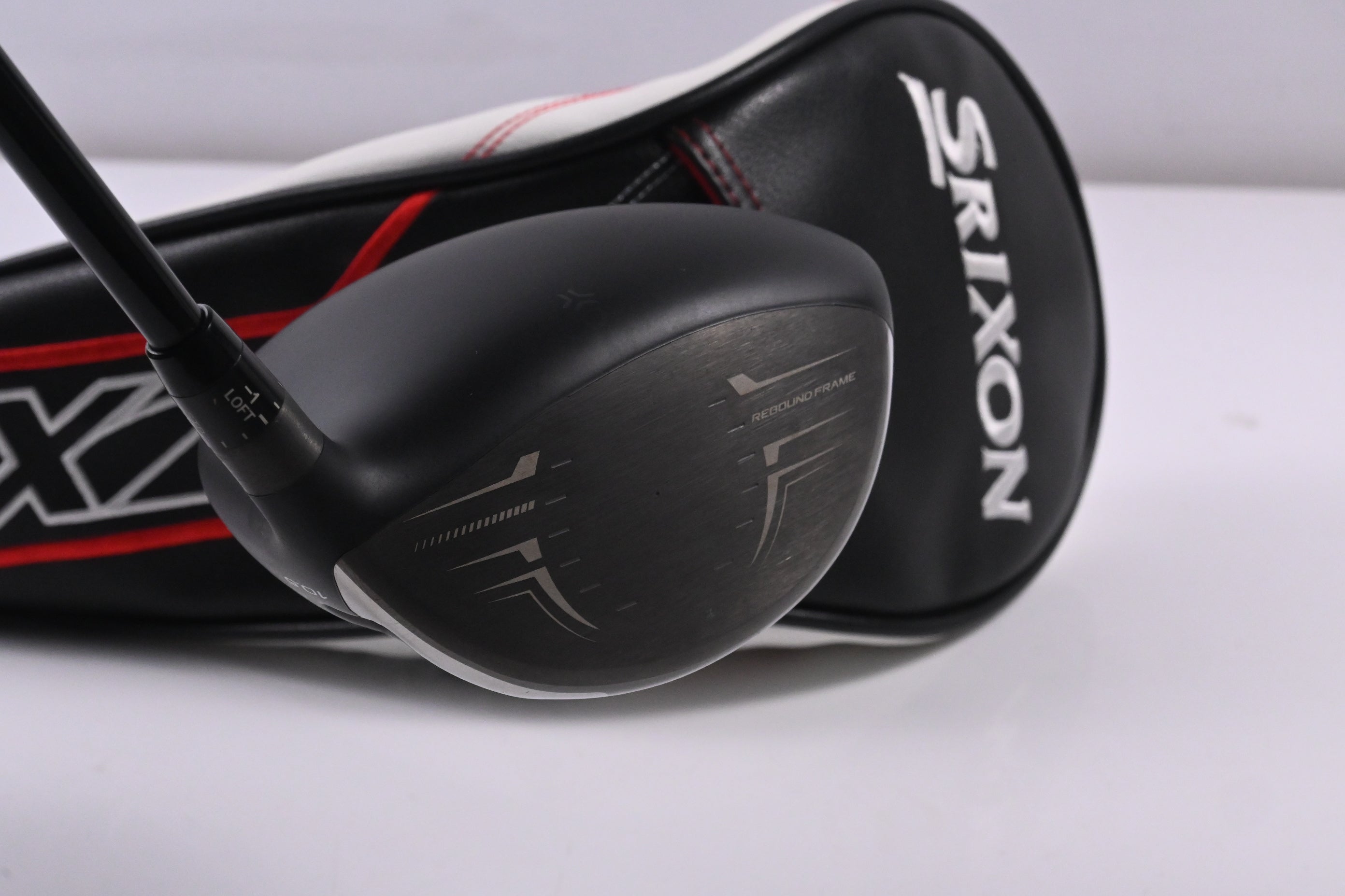 Left Hand Srixon ZX5 Mk II Driver / 10.5 Degree / Regular Flex HZRDUS Smoke RDX