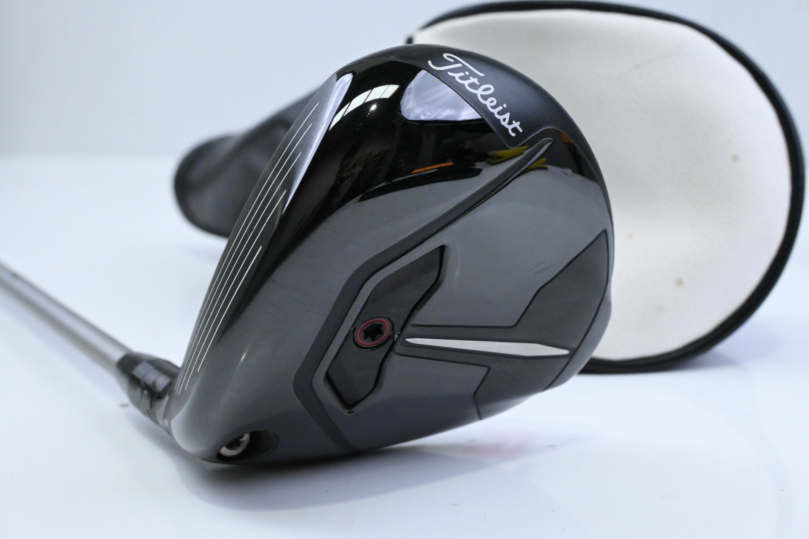 Left Hand Titleist TSR2 #3 Wood / 16.5 Degree / Regular Flex MMT Speedmesh 40
