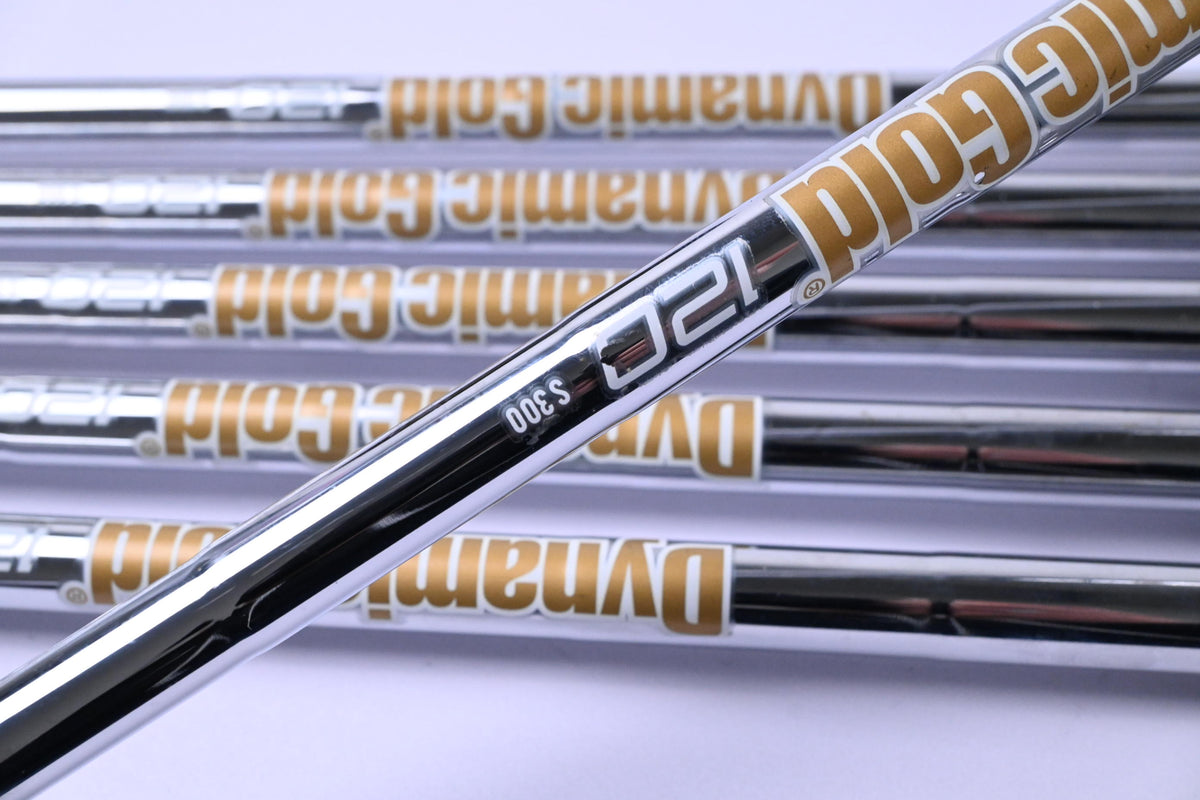 Ping i530 Irons / 5-PW / Black Dot / Stiff Flex Dynamic Gold 120 Shafts