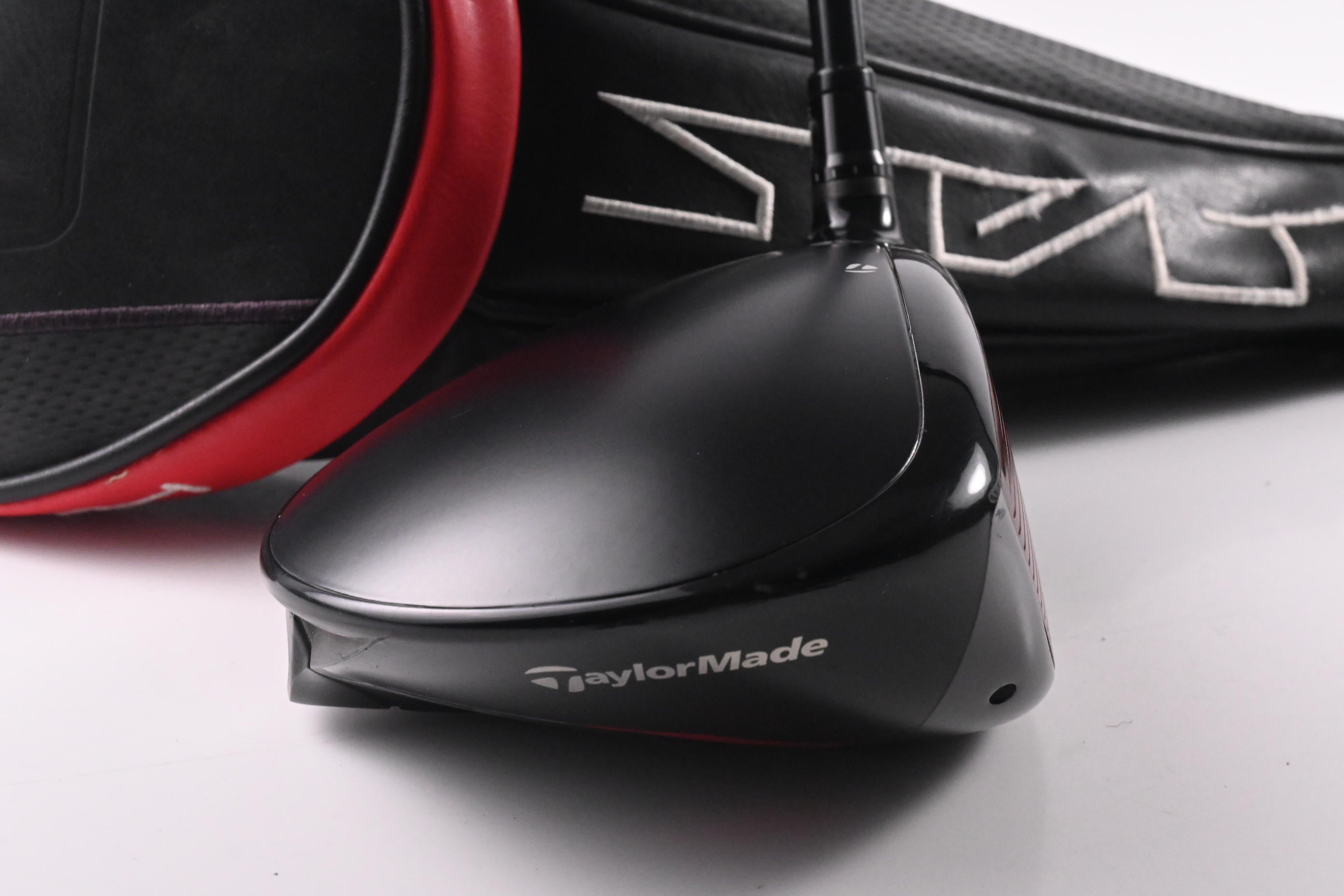 Taylormade Stealth HD Driver / 9 Degree / Regular Flex Ventus Red 5 Shaft
