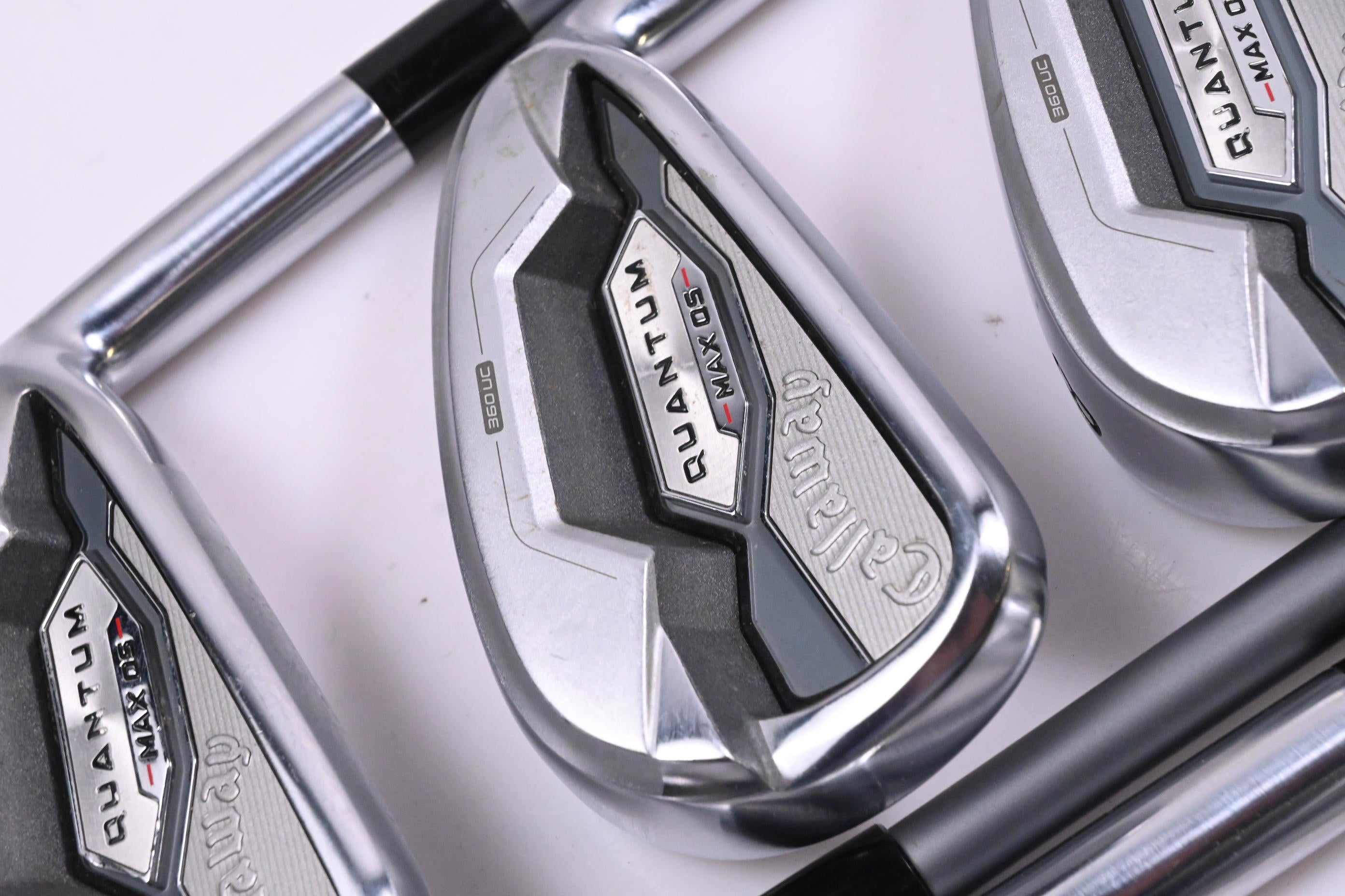 Callaway Quantum Max OS Irons / 6-PW+GW / Regular Flex Denali Frost Silver 60