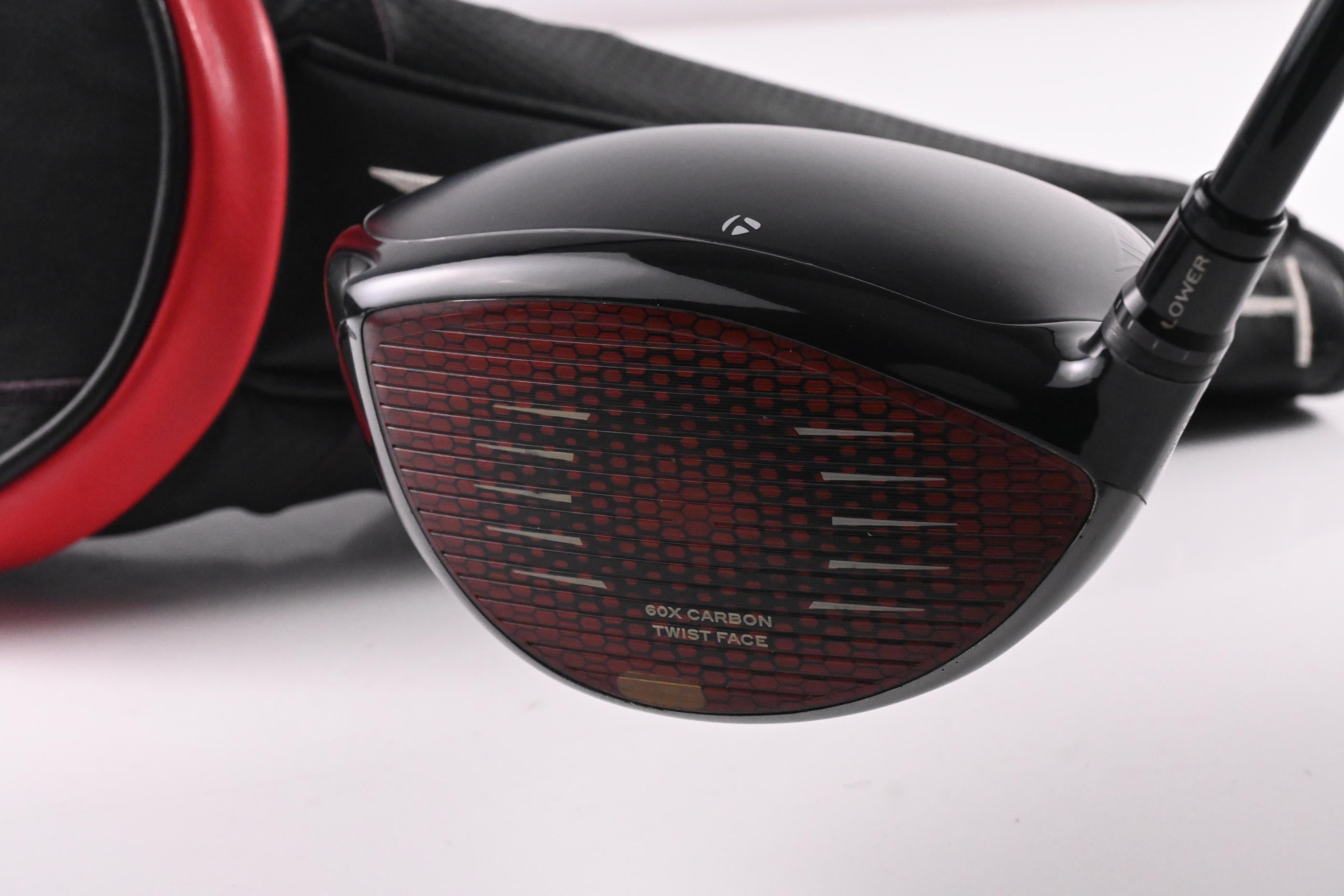 Taylormade Stealth HD Driver / 9 Degree / Regular Flex Ventus Red 5 Shaft