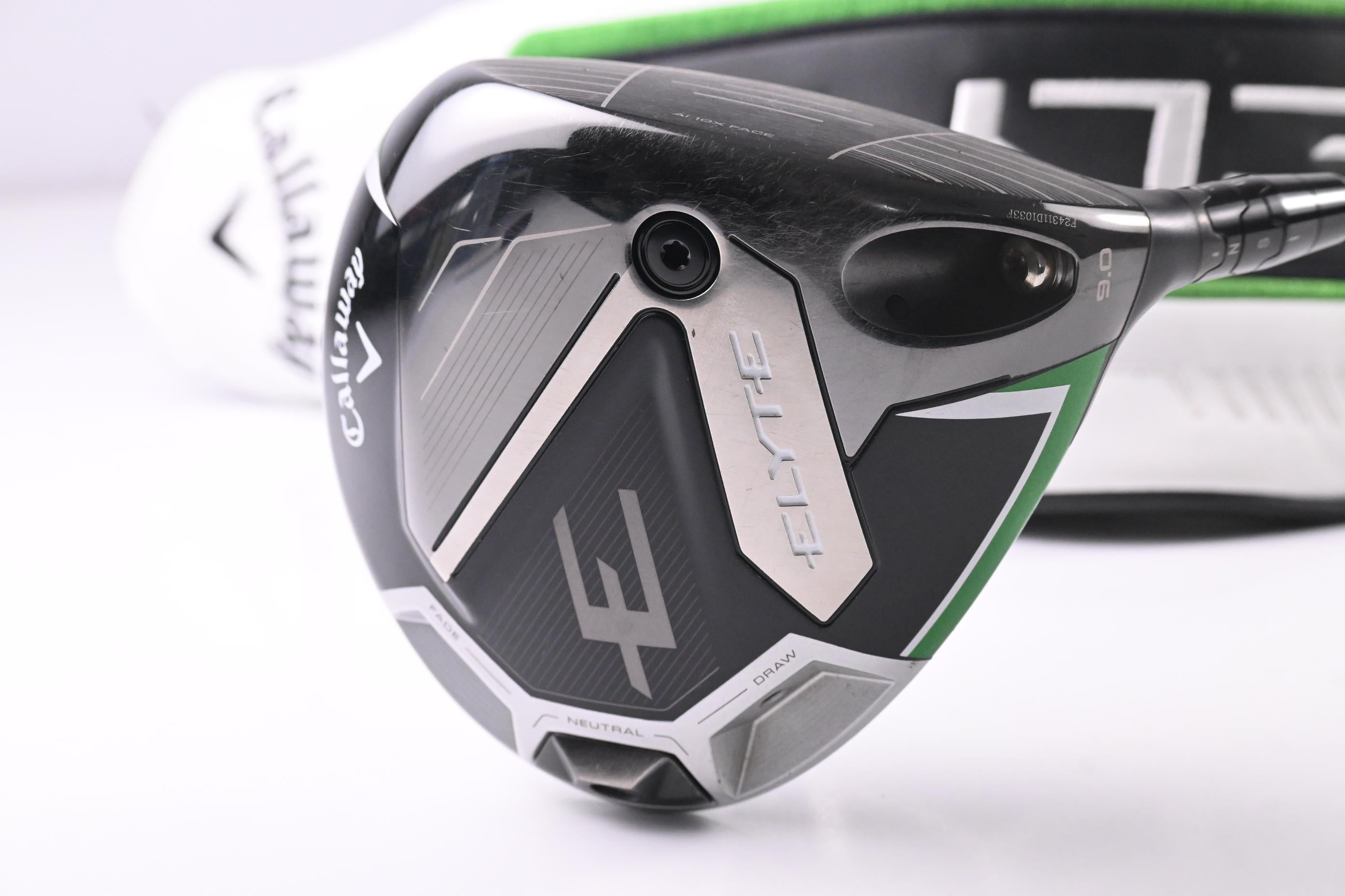 Callaway Elyte Driver / 9 Degree / Regular Flex Vanquish 4 Shaft