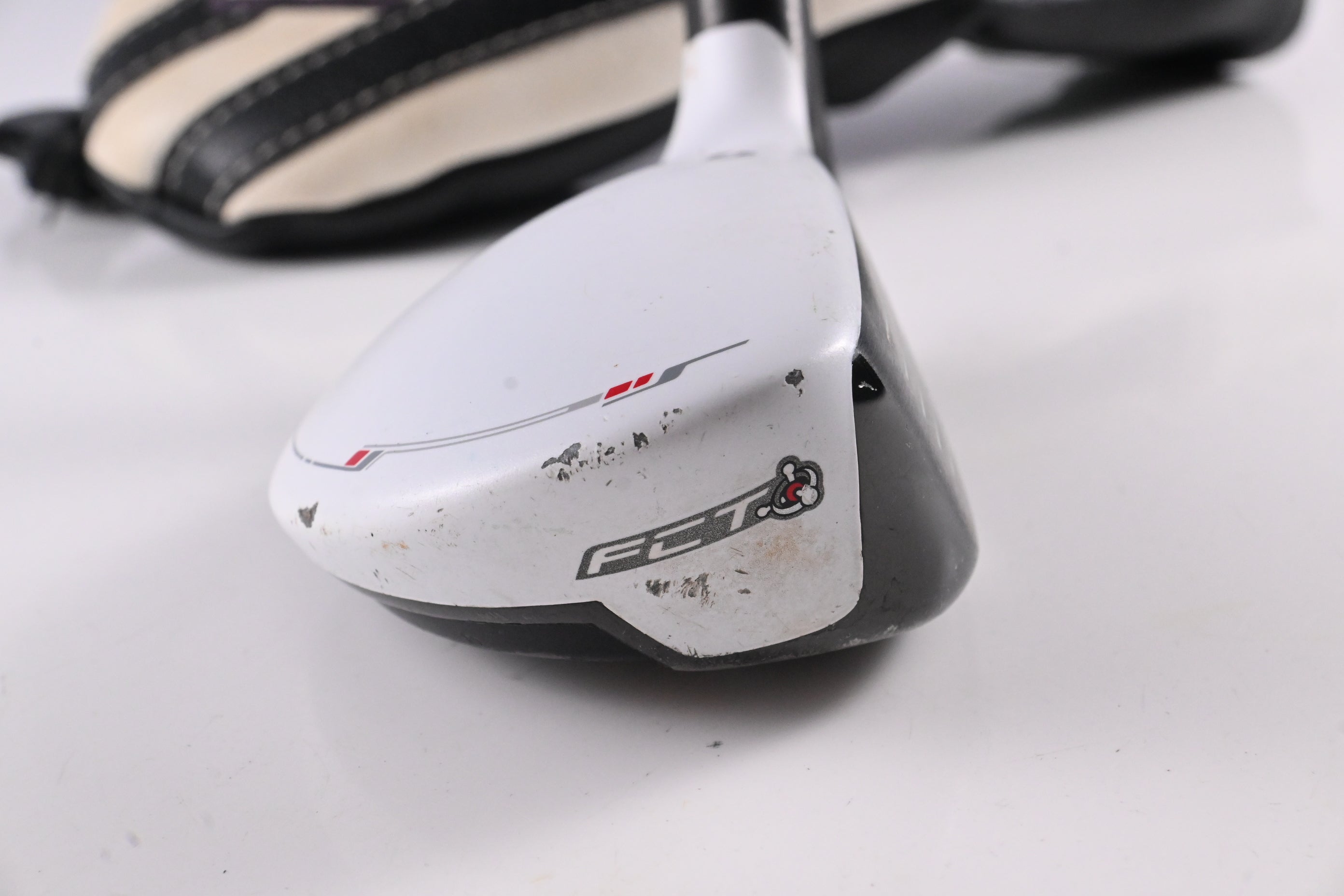 Taylormade Rescue 11 #3 Hybrid / 18 Degree / Regular Flex Aldila RIP 65 Shaft