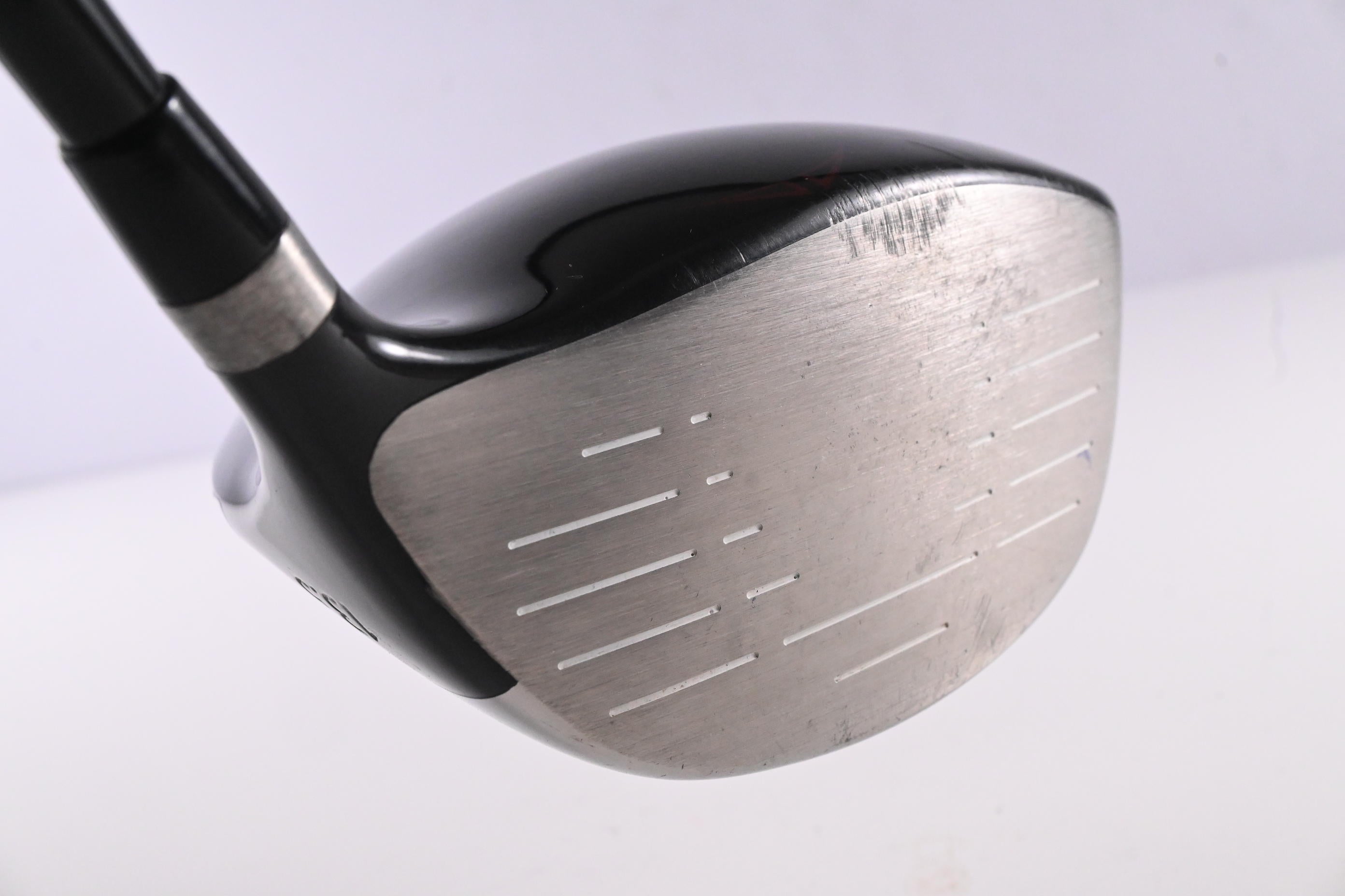 Left Hand Ping G15 Driver / 13.5 Degree / Regular Flex Aldila Serrano 60 Shaft