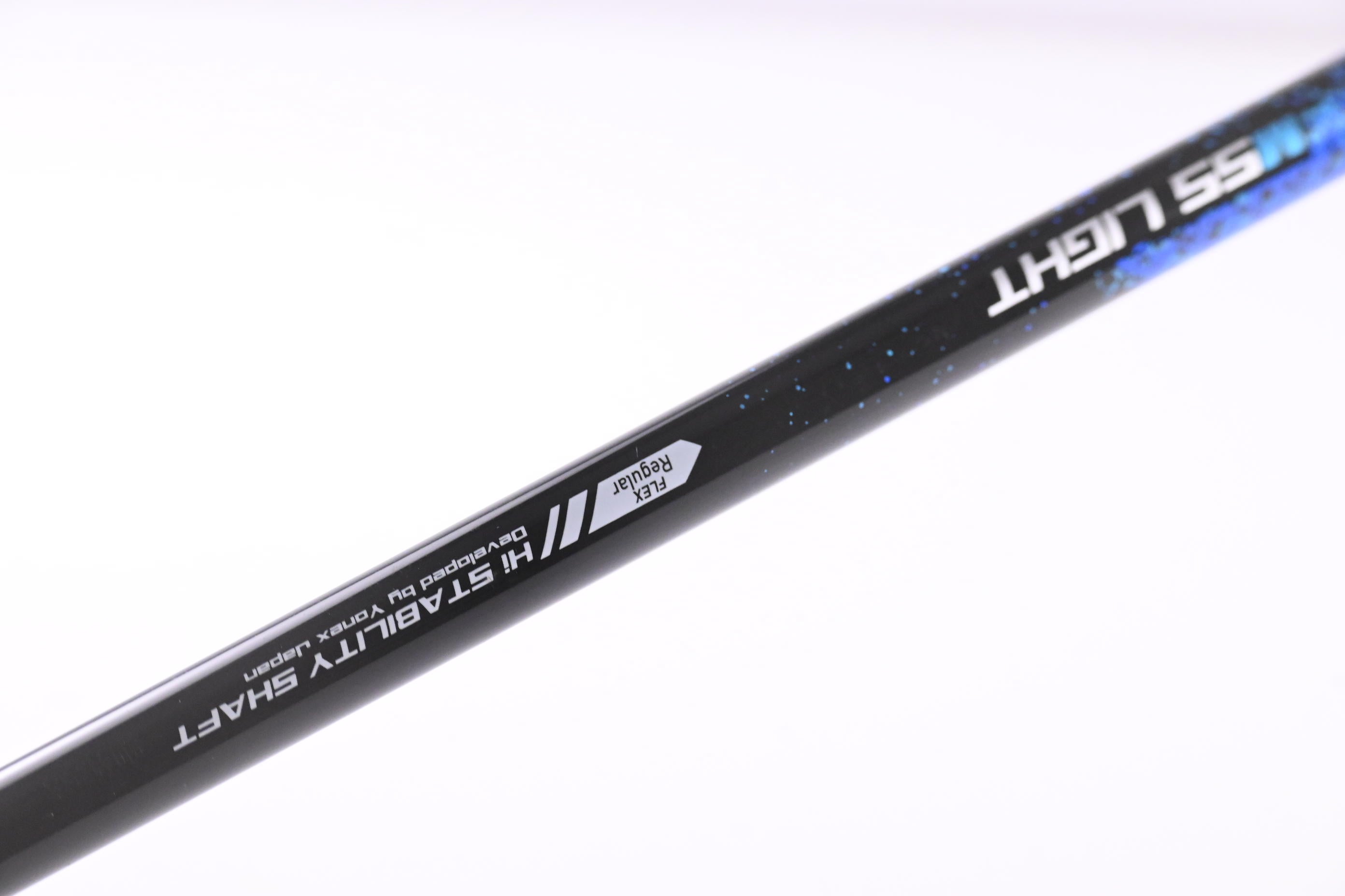 Yonex Ezone Elite 2 Driver / 10.5 Degree / Regular Flex Yonex M55 Light Shaft