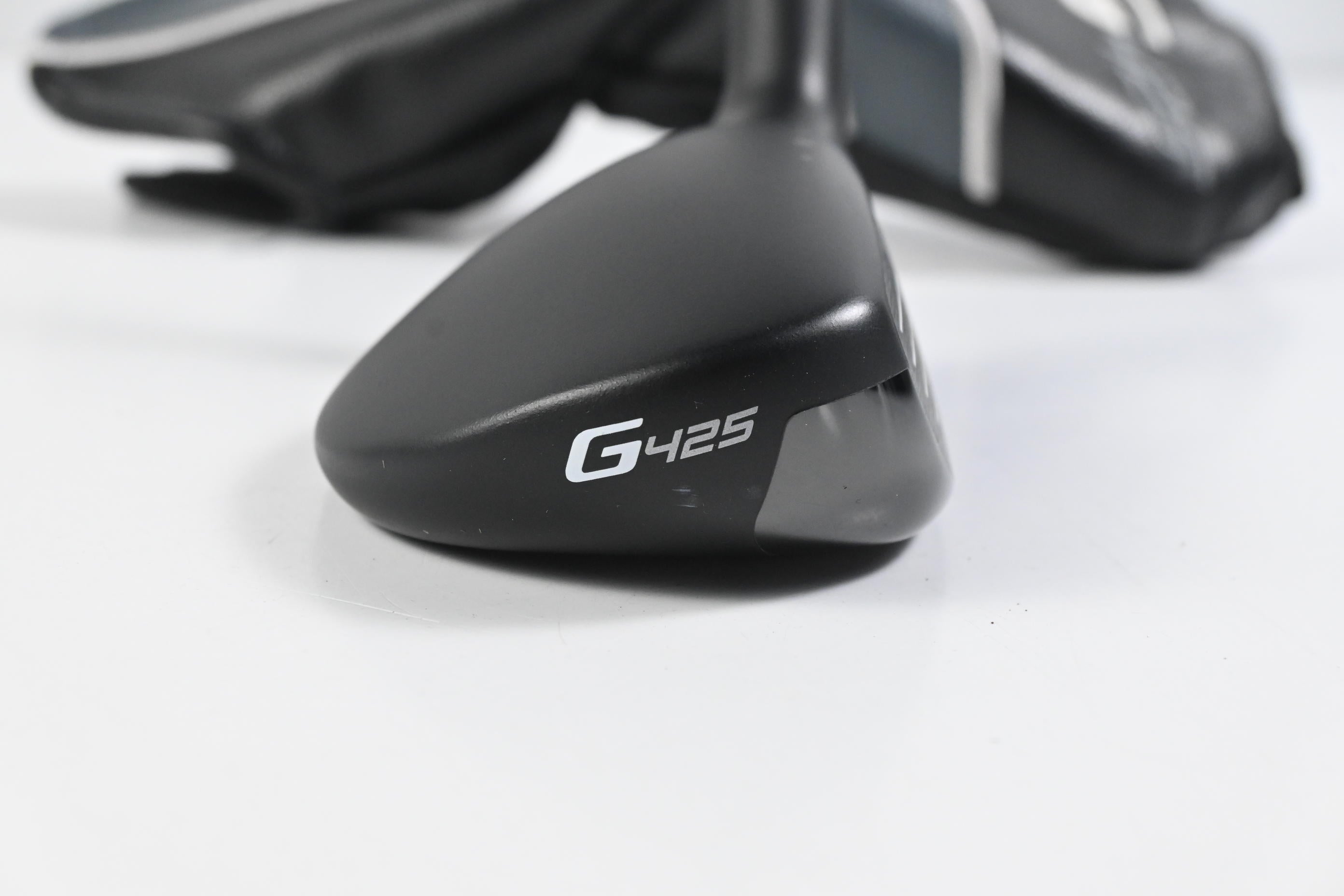 Ping G425 #4 Hybrid / 22 Degree / Stiff Flex Ping Tour 85 Shaft