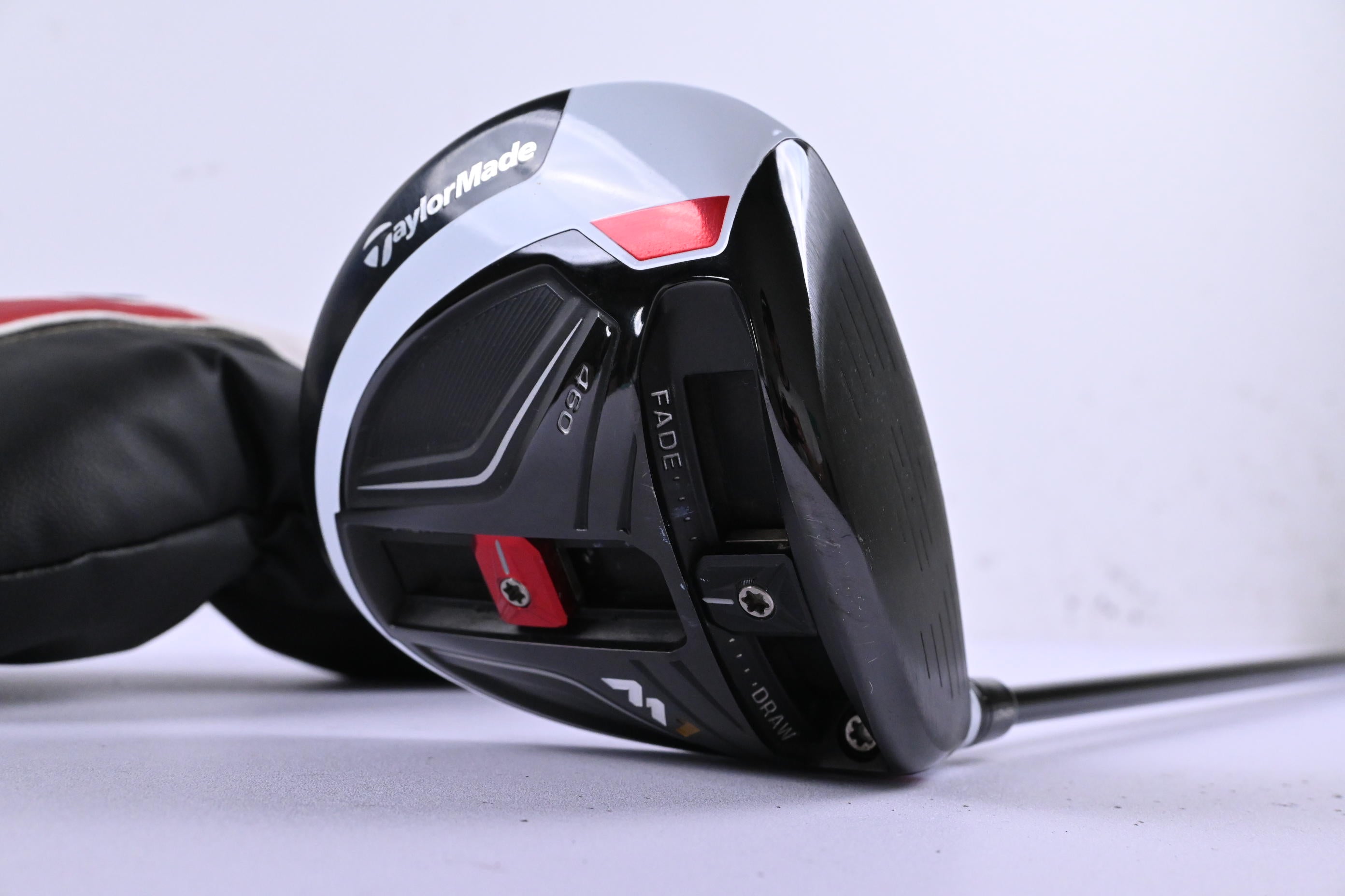 Taylormade M1 2016 Driver / 9.5 Degree / Stiff Flex Kuro Kage Silver TiNi 60
