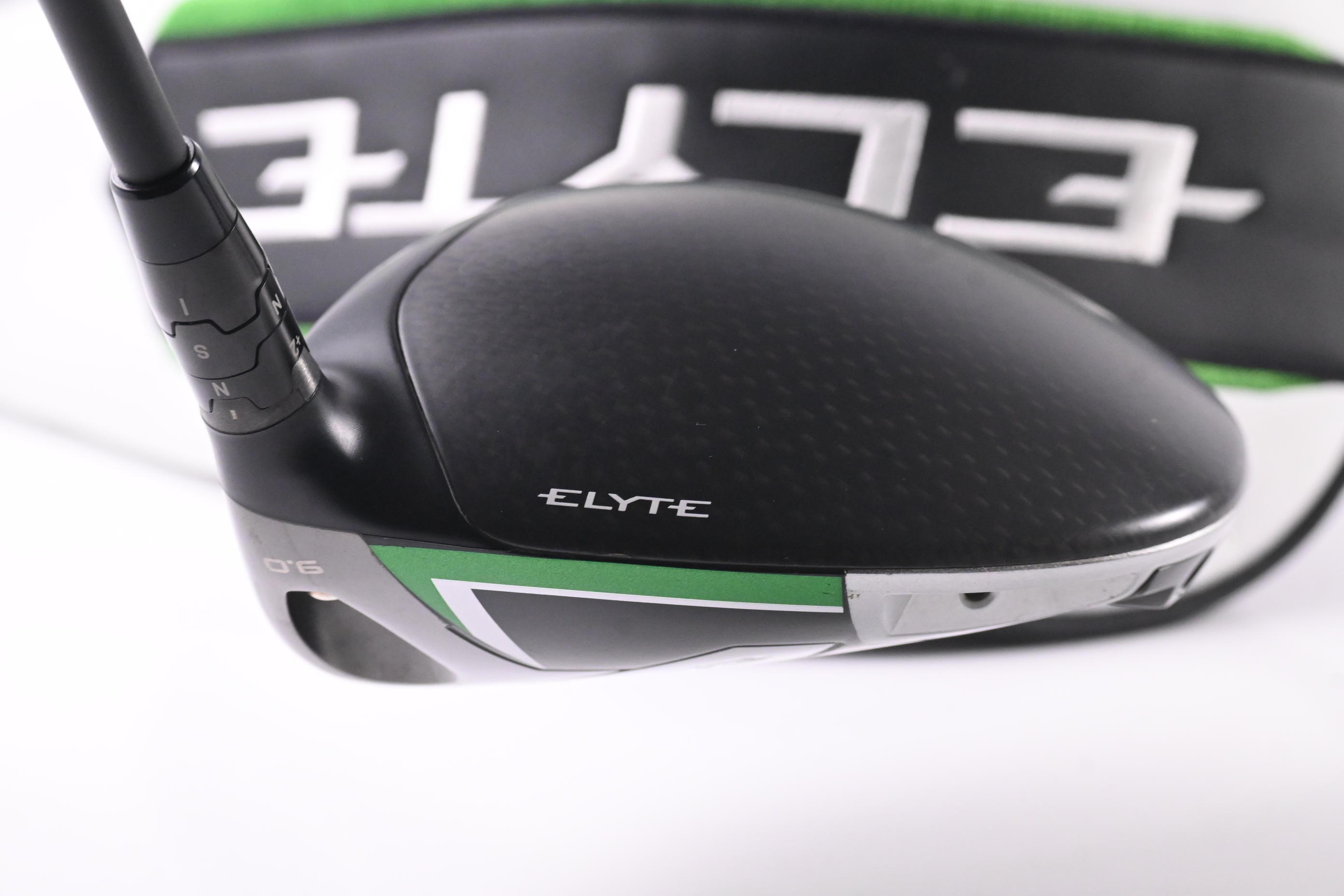 Callaway Elyte Driver / 9 Degree / Regular Flex Vanquish 4 Shaft