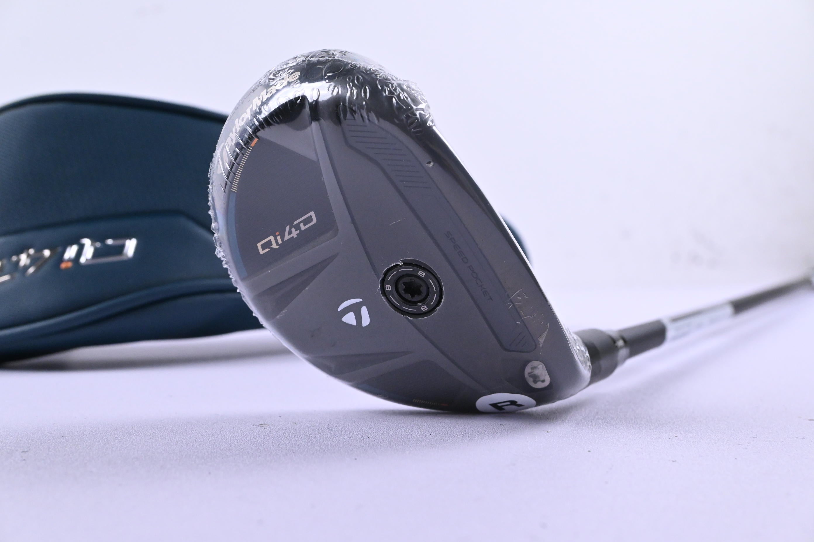 Taylormade Qi4D #4 Hybrid / 22 Degree / Regular Flex KBS REAX 65 Shaft