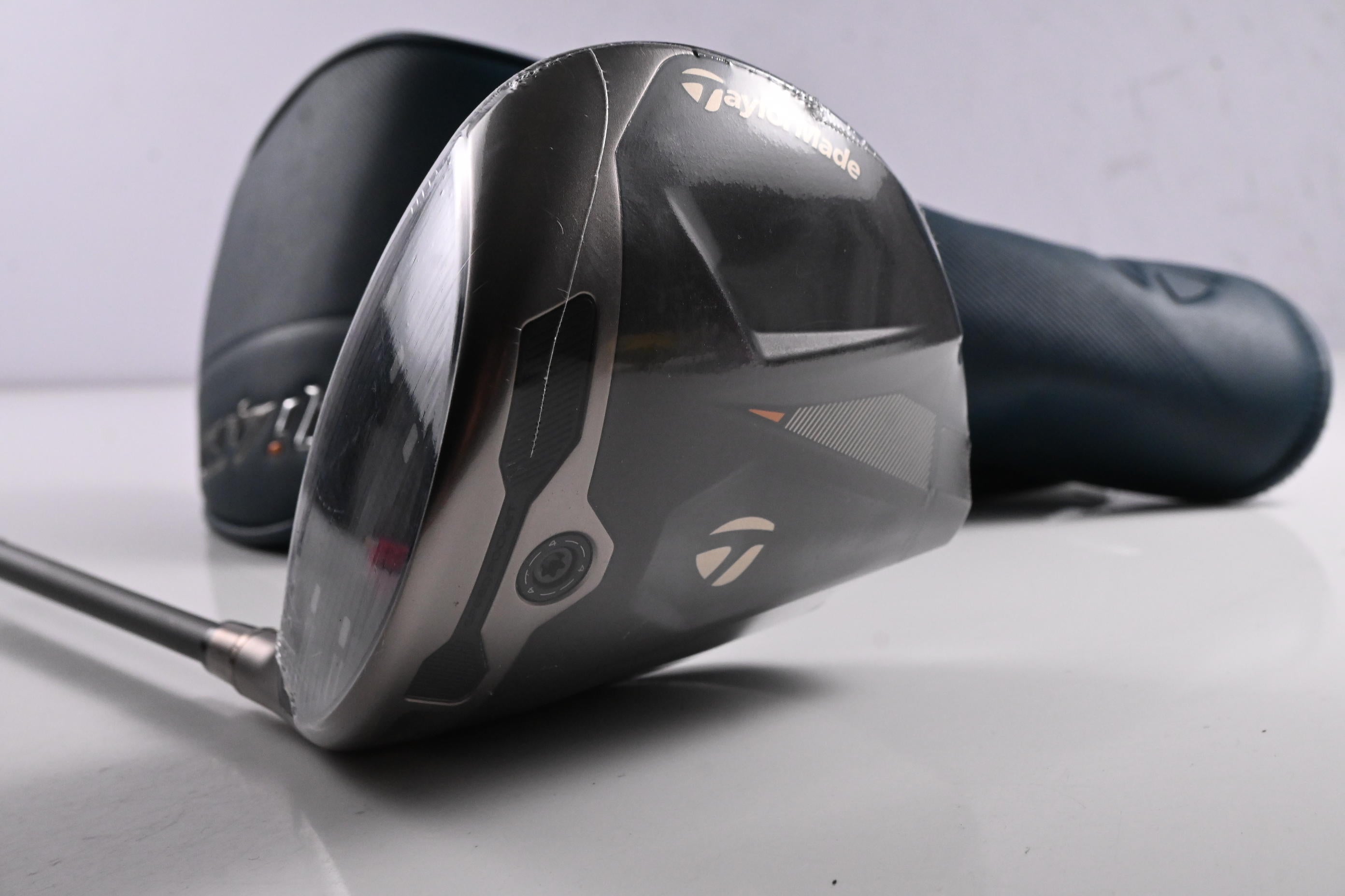 Left Hand Taylormade Qi4D Max Lite Driver / 12 Degree / Senior Flex Reax Blue 40