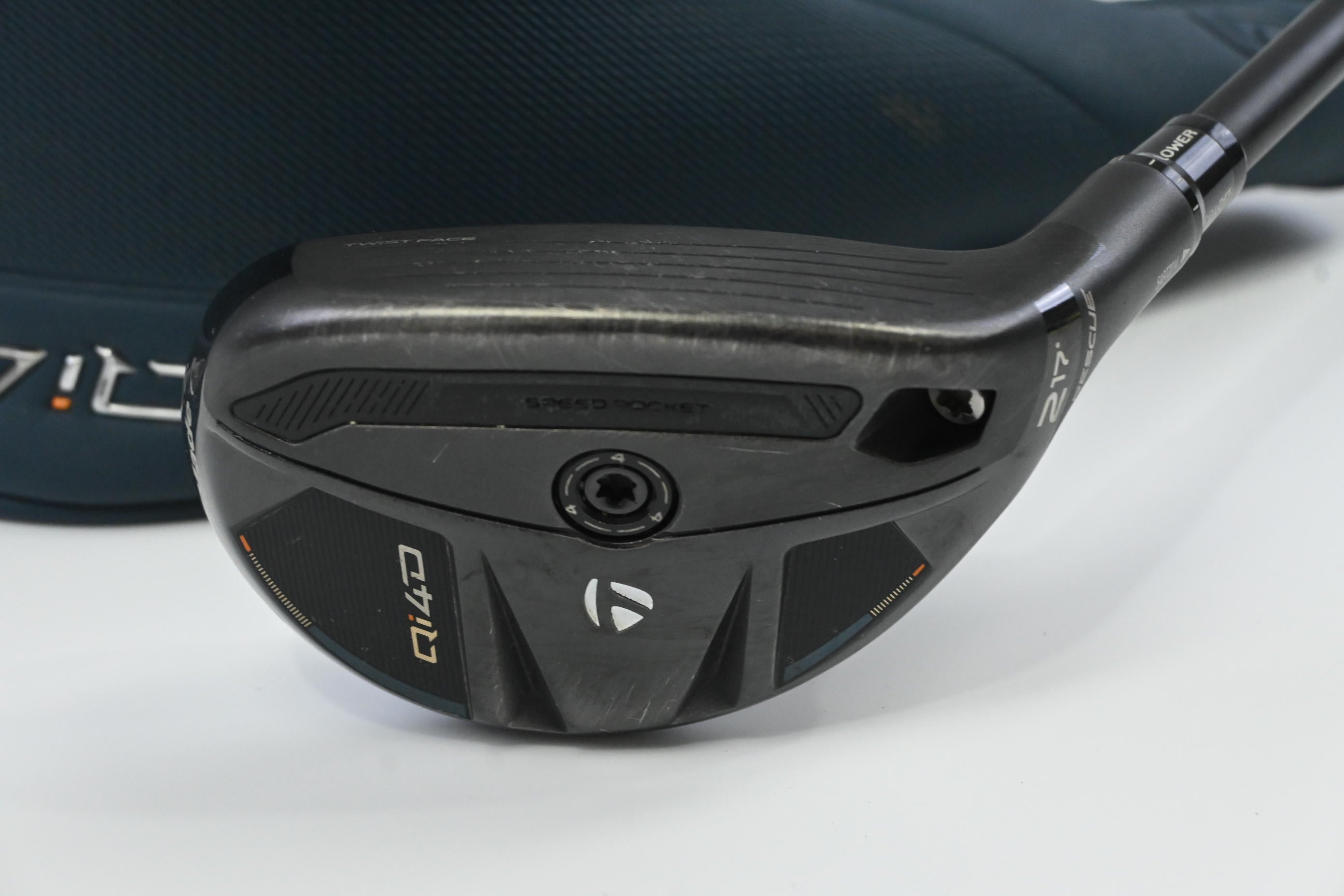 Taylormade Qi4D #2 Hybrid / 17 Degree / Regular Flex KBS Reax 65 Shaft