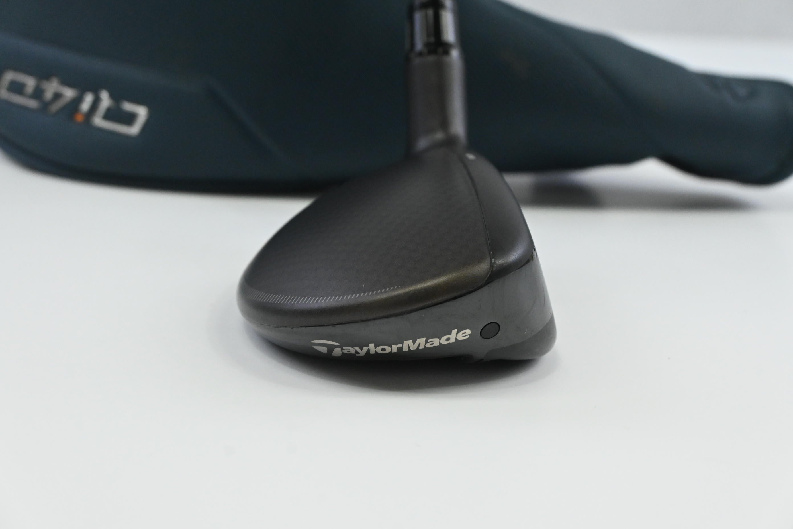 Taylormade Qi4D #2 Hybrid / 17 Degree / Regular Flex KBS Reax 65 Shaft