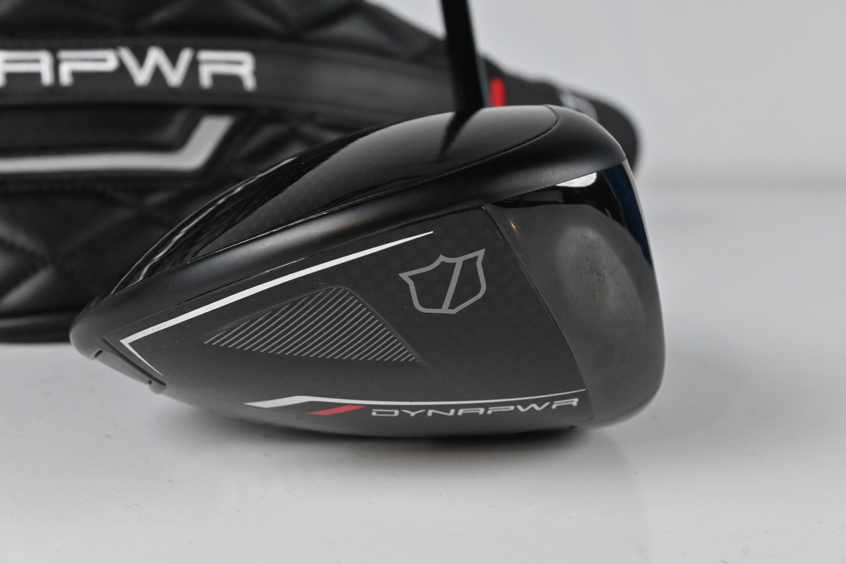 Wilson DYNAPWR 2025 LS Driver / 9 Degree / Stiff Flex Kai'li White 60 Shaft