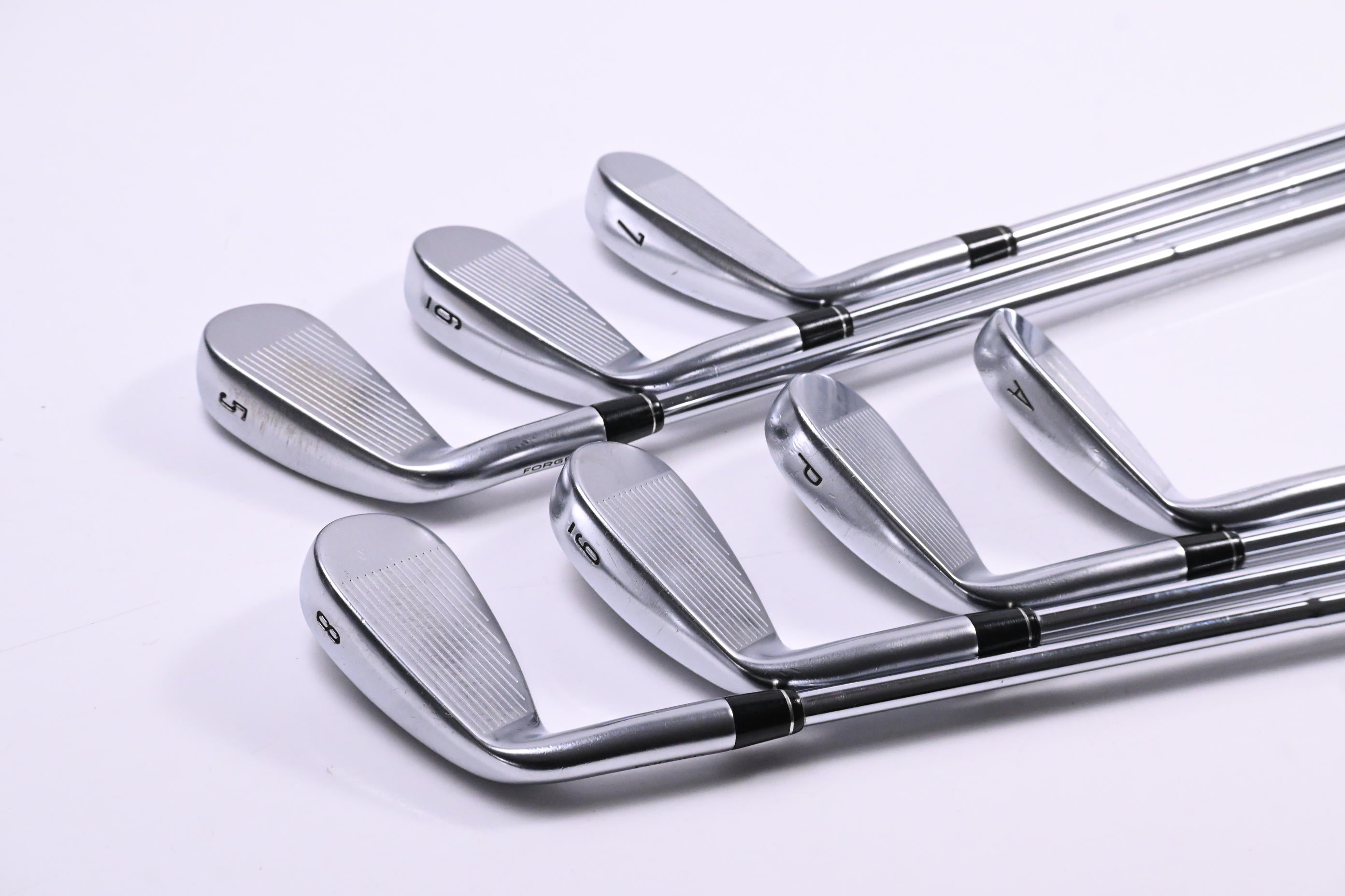 Callaway Apex 21 Irons / 5-PW+GW / Stiff Flex Dynamic Gold S300 Shafts