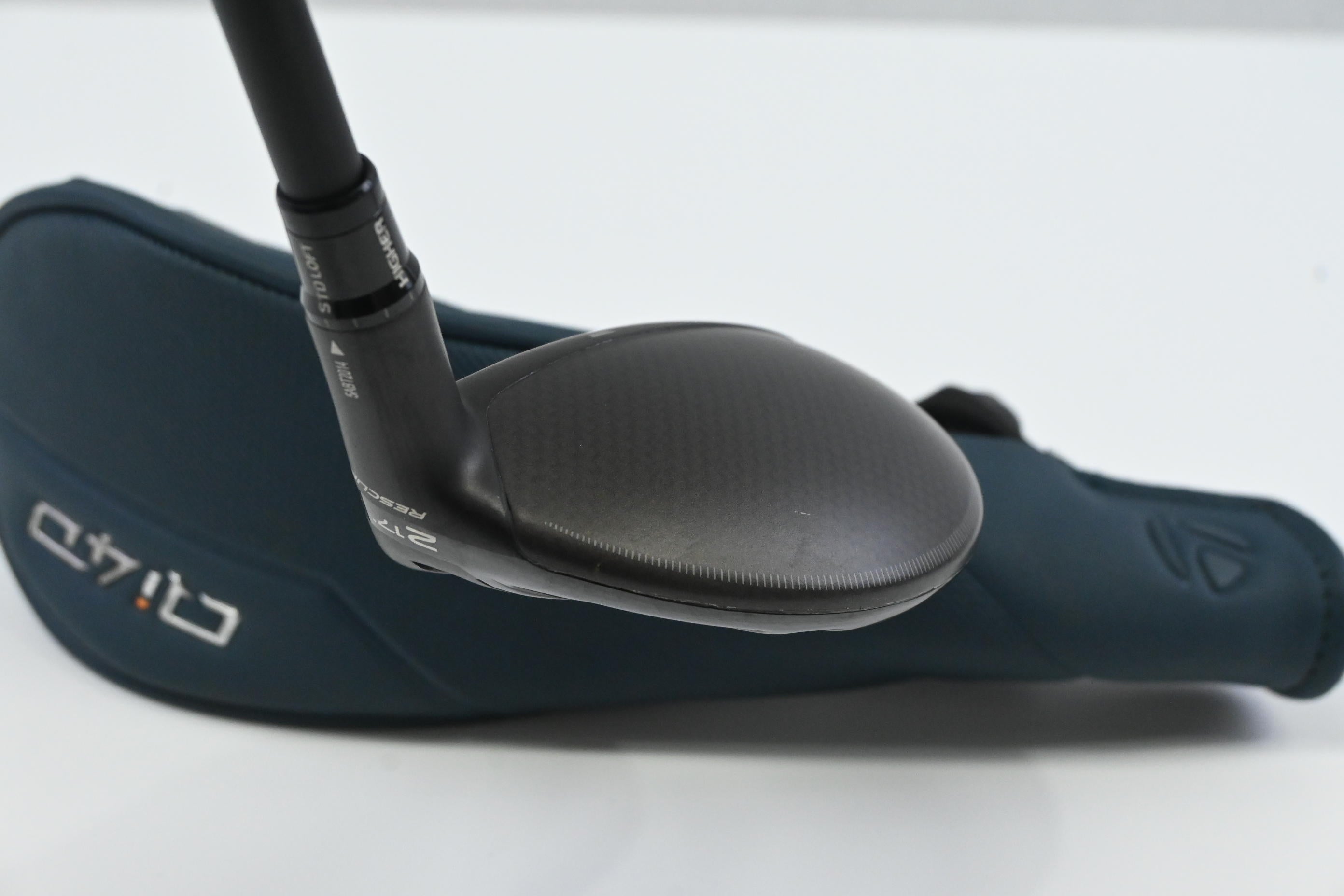 Taylormade Qi4D #2 Hybrid / 17 Degree / Regular Flex KBS Reax 65 Shaft