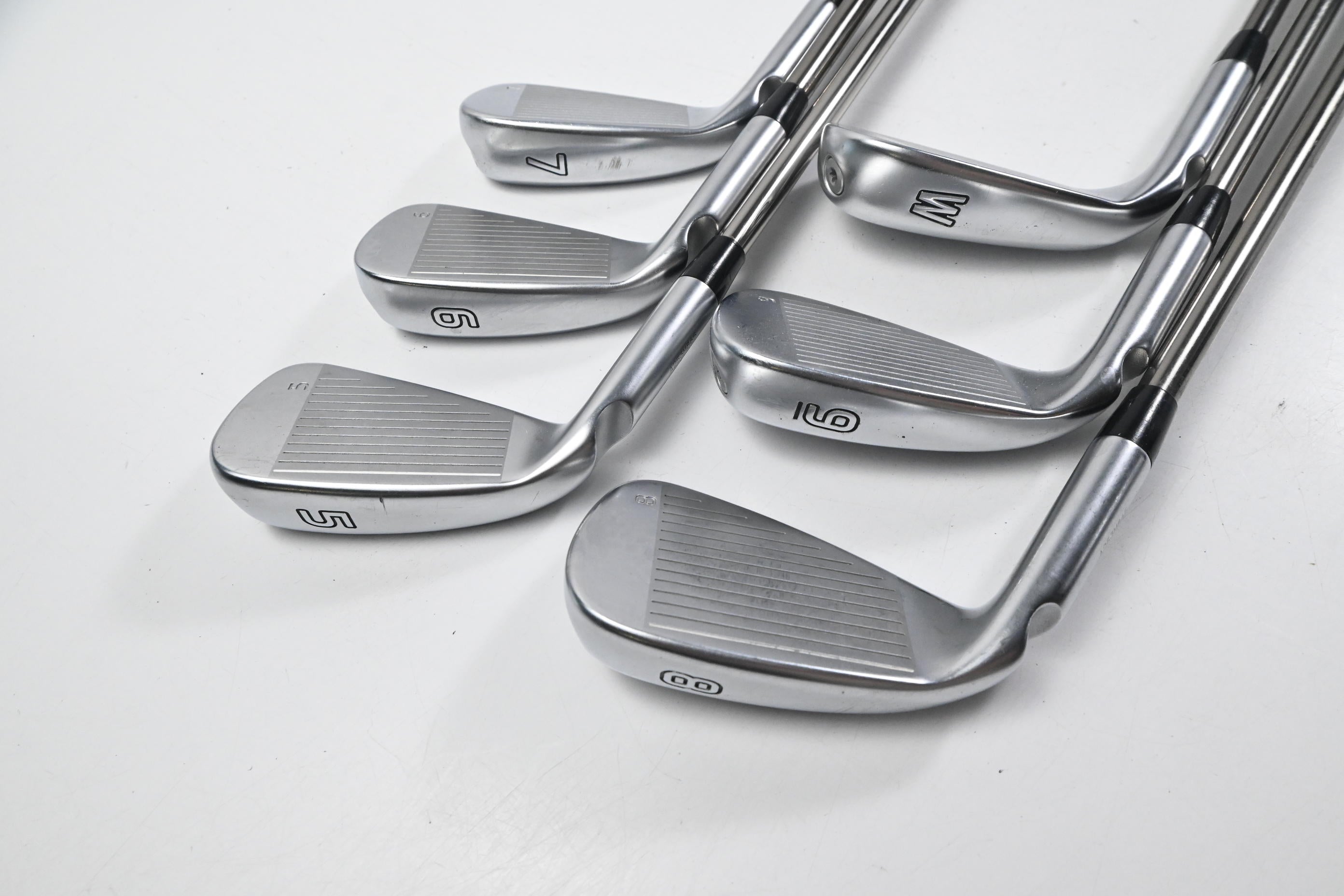 Ping G425 Irons / 5-PW / Red Dot / Stiff Flex Recoil ES 780 Shafts