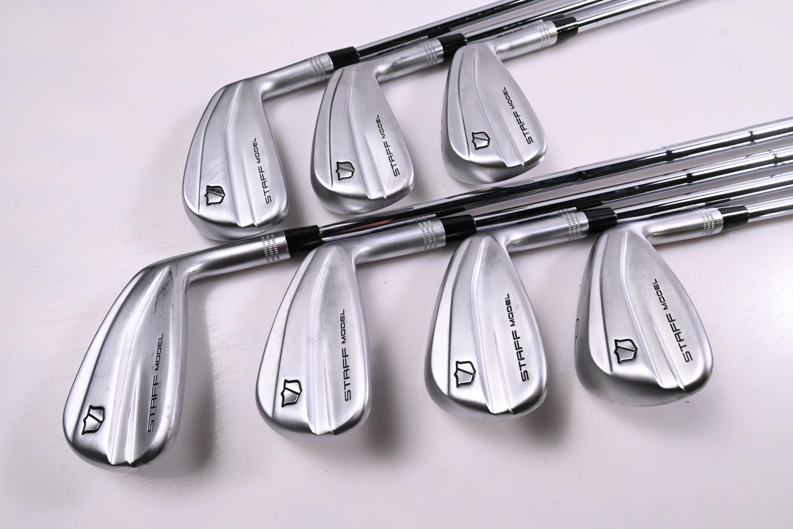 Wilson Staff Model XB Irons / 4-PW / Stiff Flex Dynamic Gold Mid 115 S300 Shafts