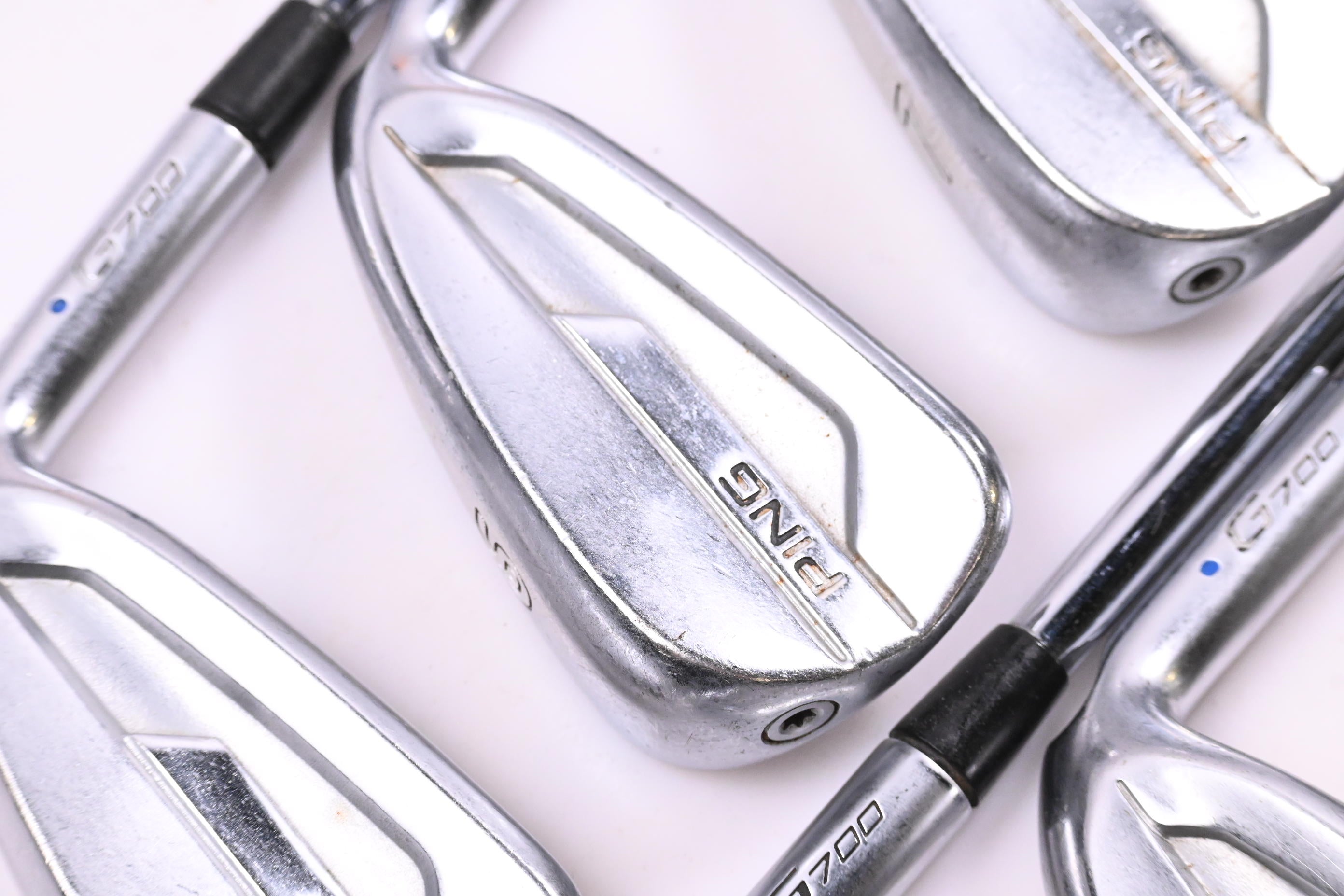 Ping G700 Irons / 5-PW / Blue Dot / Regular Flex Ping AWT 2.0 Shafts