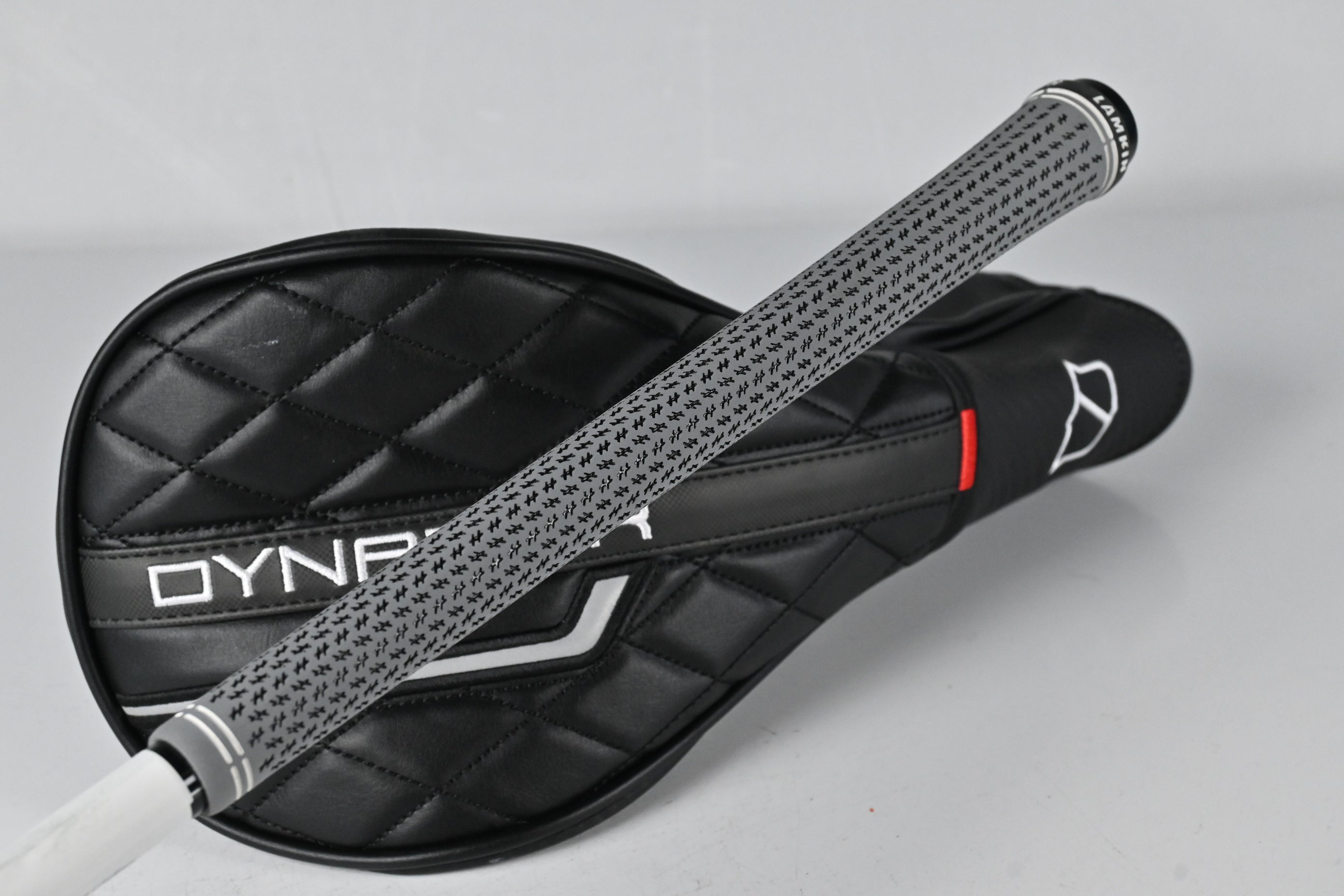 Wilson DYNAPWR 2025 LS Driver / 9 Degree / Stiff Flex Kai'li White 60 Shaft
