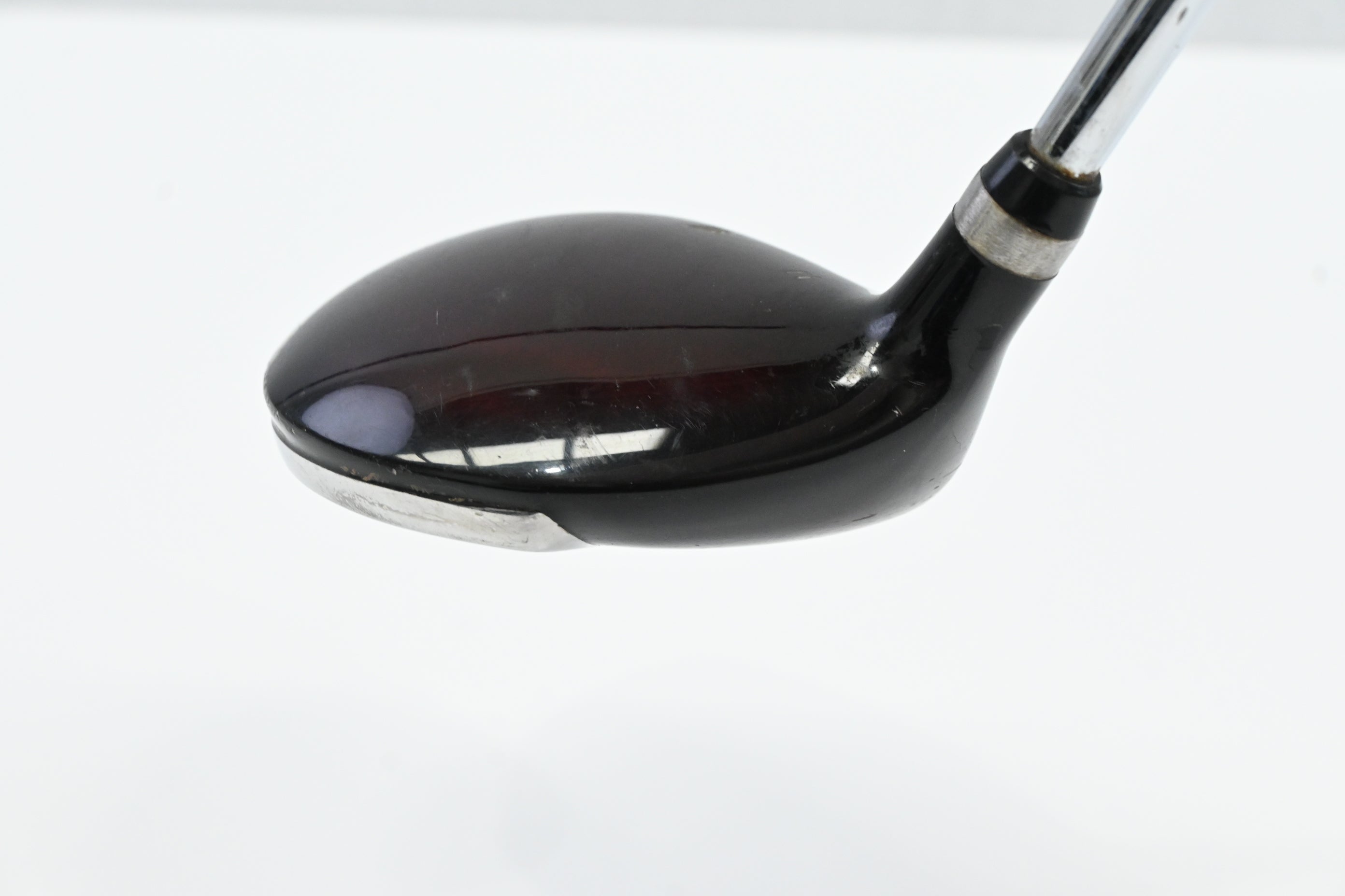 Left Hand Wilson Deep Red II #5 Wood / 18 Degree / Regular Flex Dynamic Gold