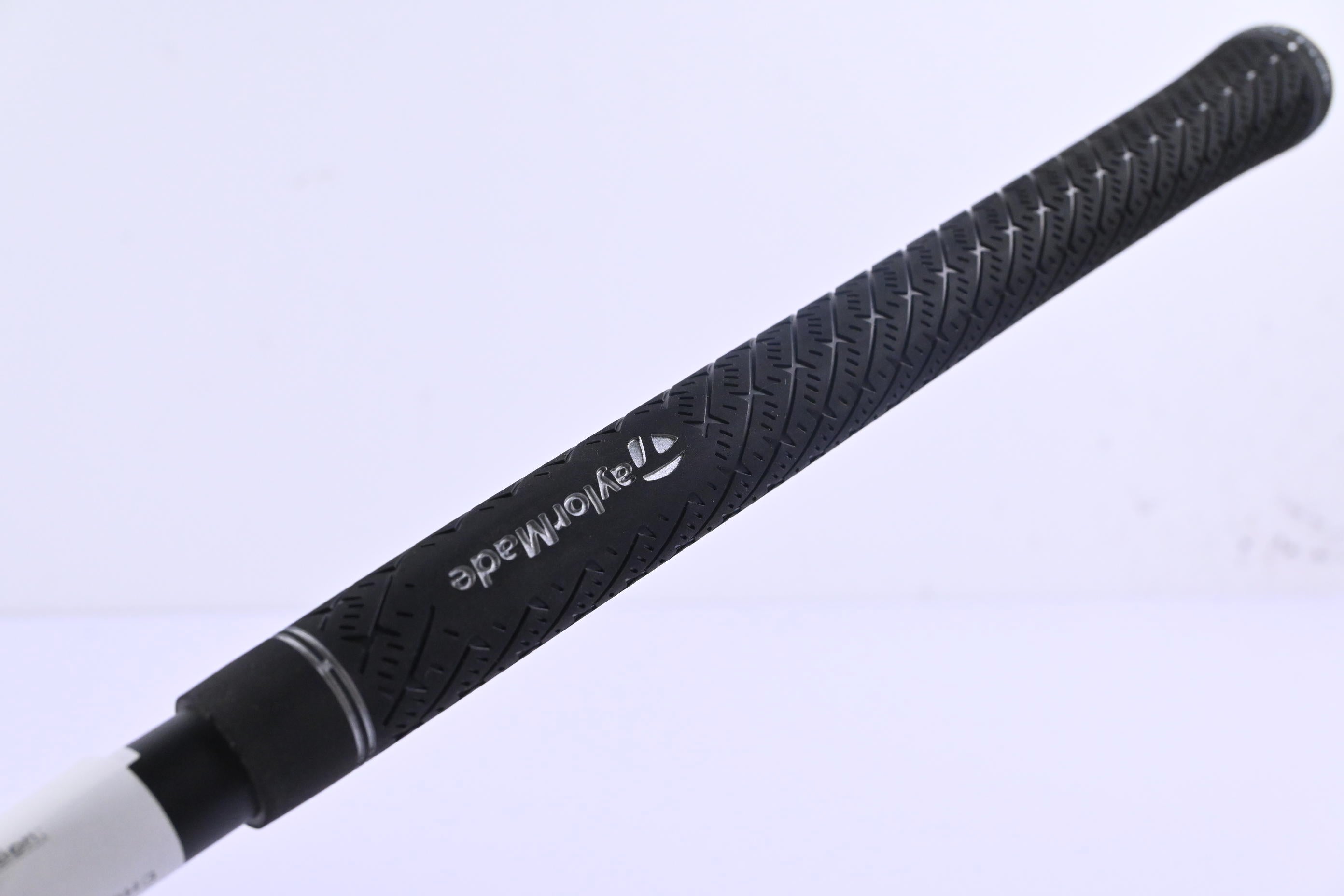 Taylormade Qi4D #4 Hybrid / 22 Degree / Regular Flex KBS REAX 65 Shaft